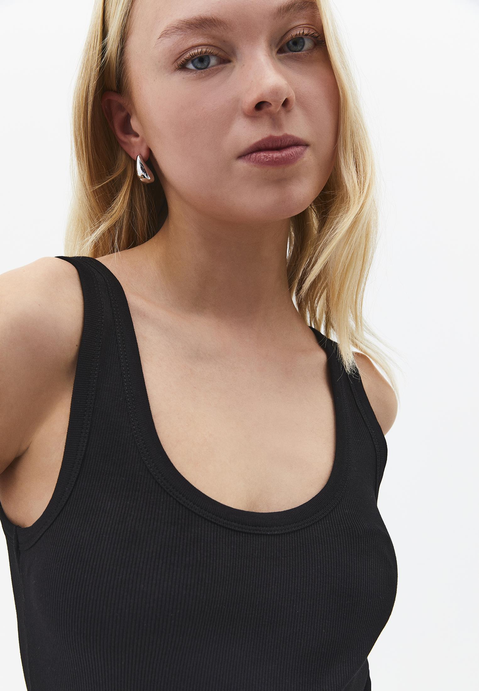 U Neck Tank Top - BLACK