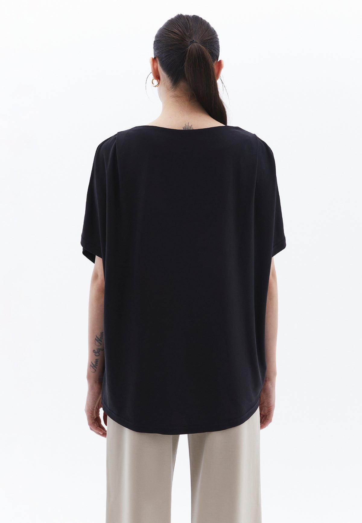 Boat Neck Batwing Sleeve Oversize Tunic T-Shirt - BLACK