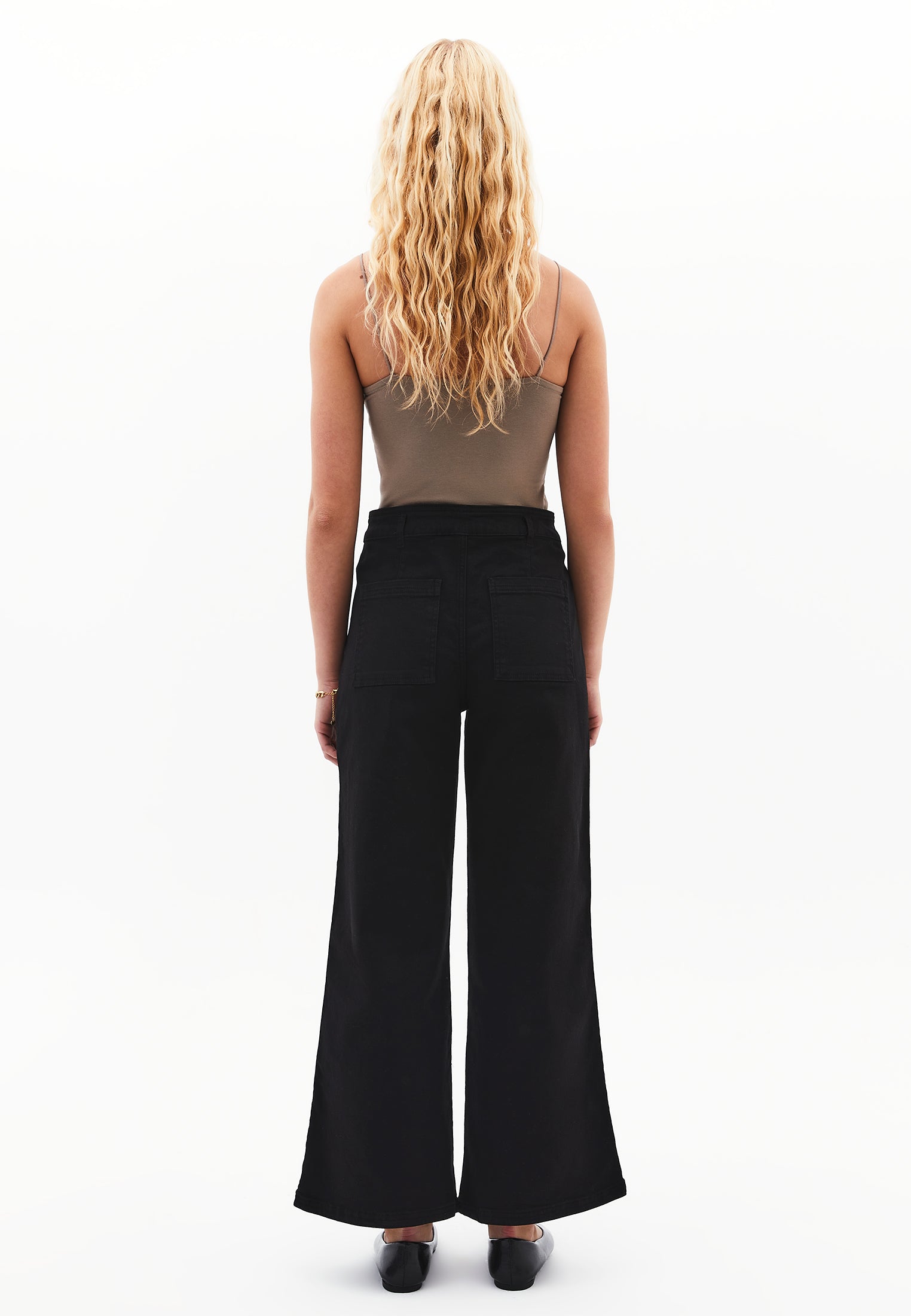 Wide Leg Trousers With Pocket Detail - BLACK