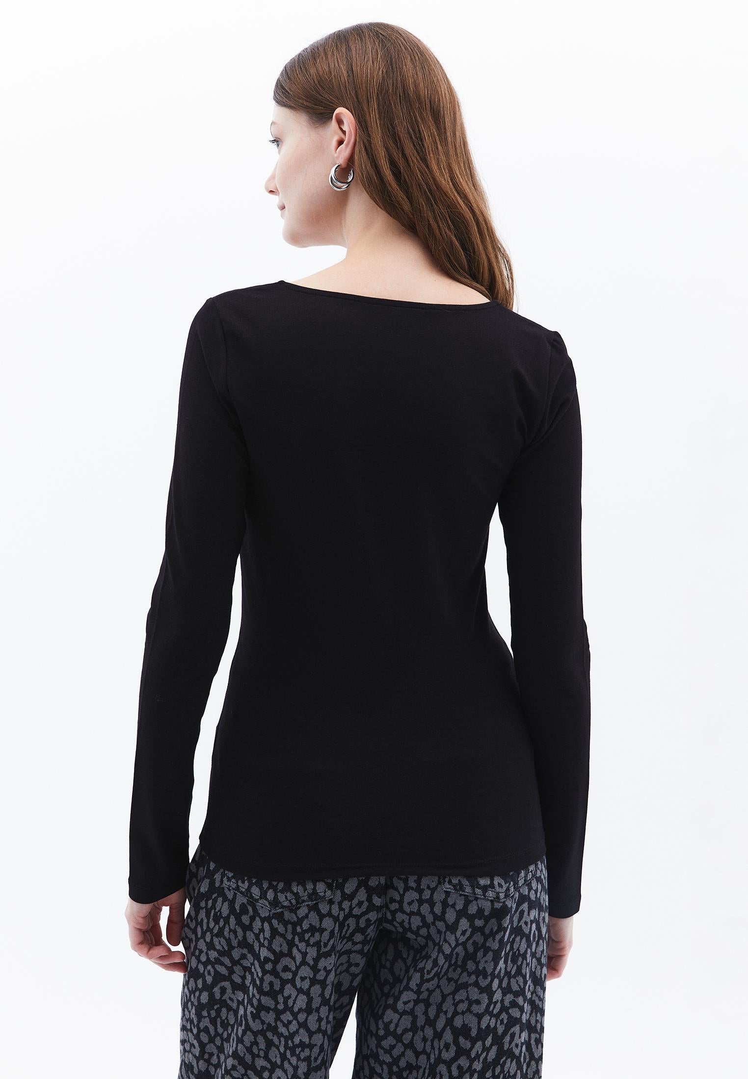 Square Neck Long Sleeve T-Shirt - BLACK