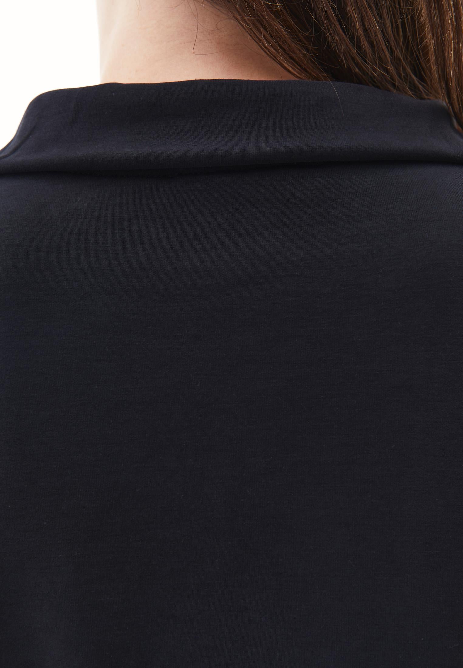 High Neck Sweatshirt - BLACK