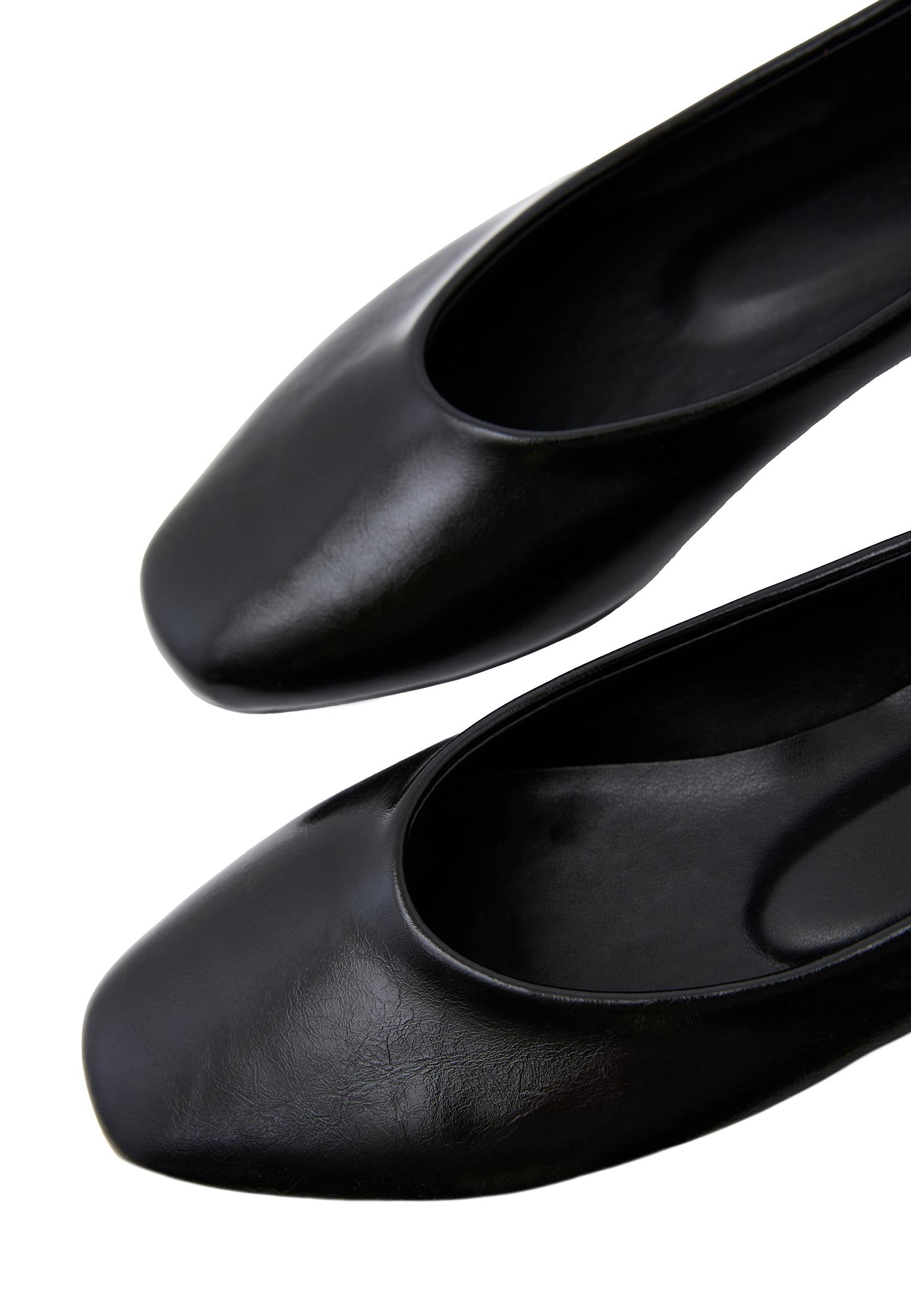Women Shoes - BLACK