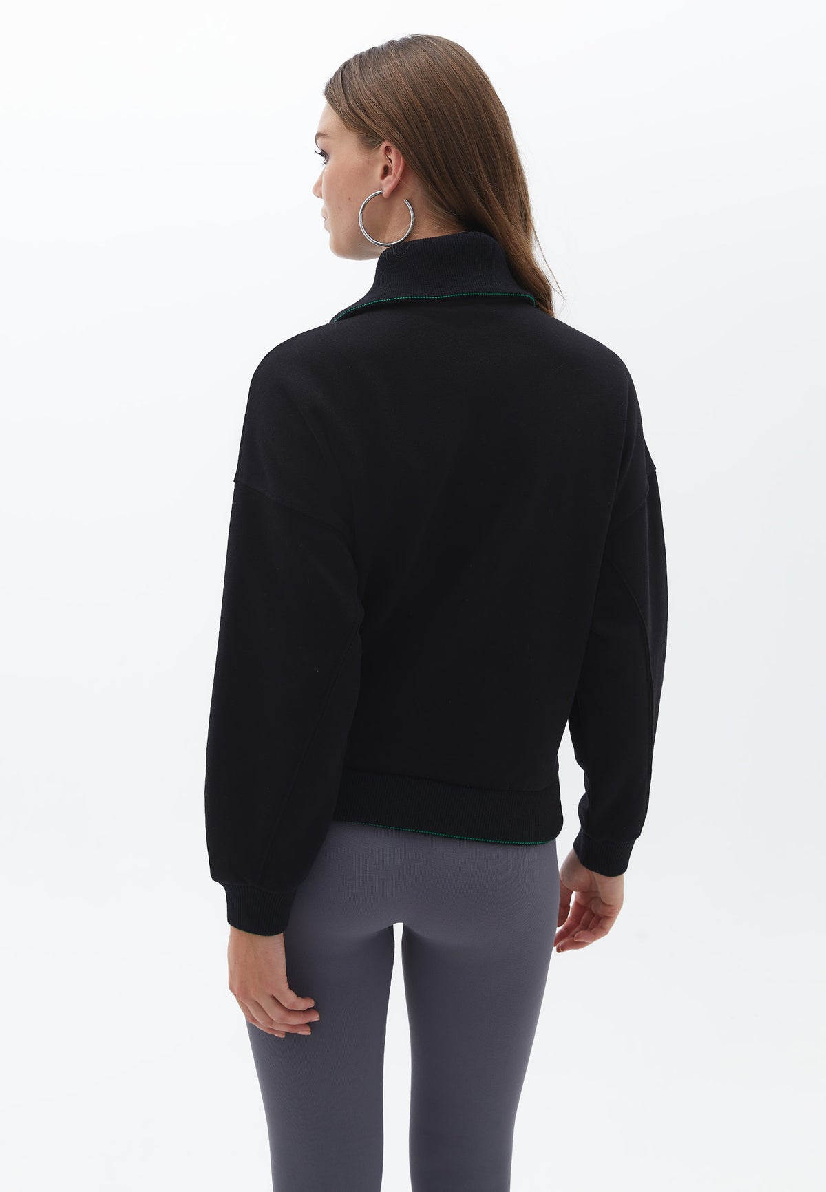 High Neck Sweatshirt - BLACK