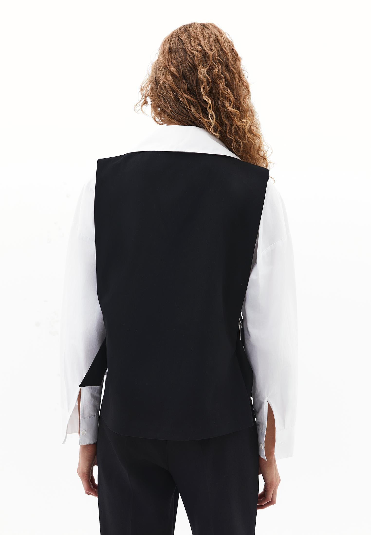 Vest With Buckle Detail V Neck - BLACK