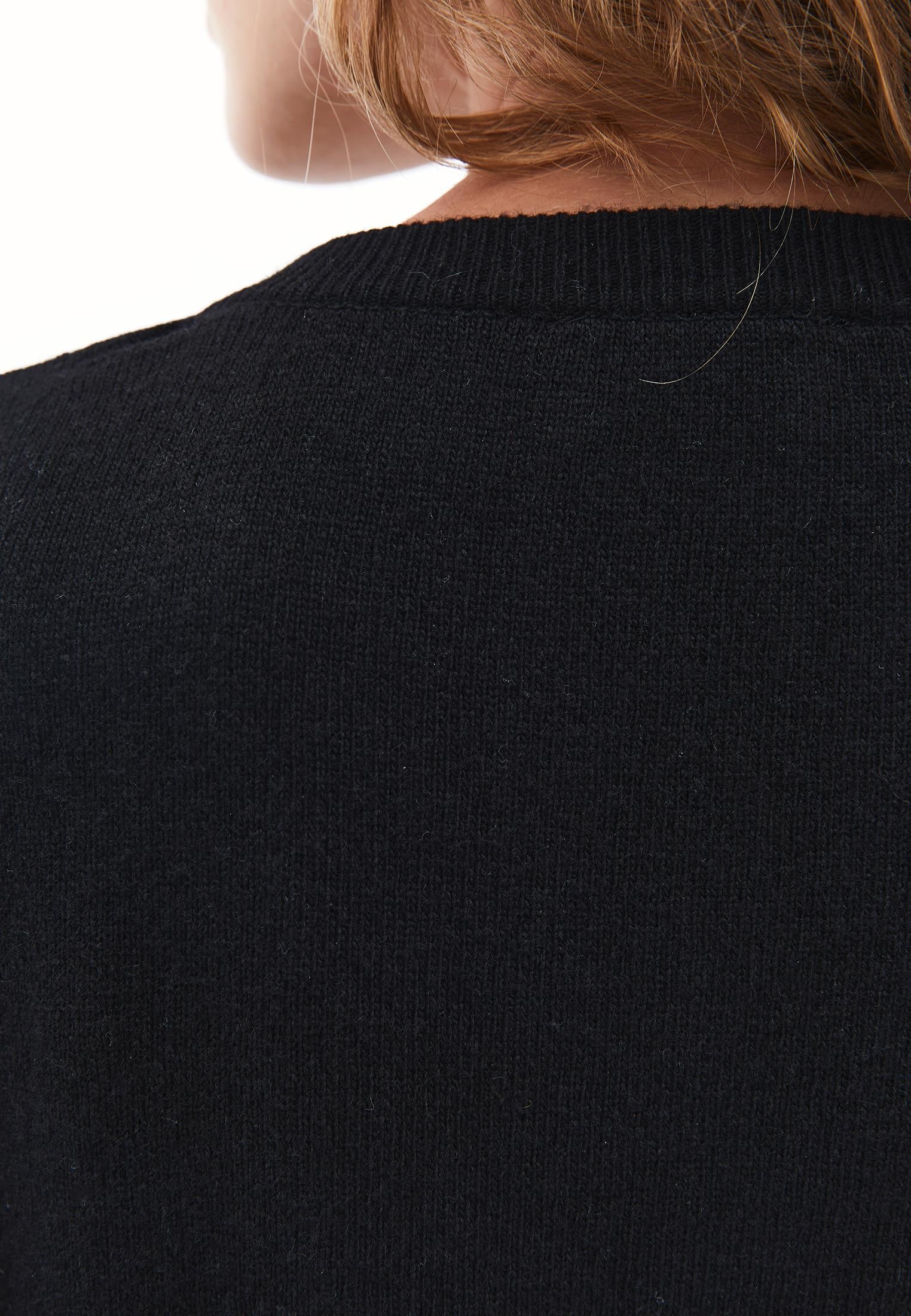 Long V-Neck Knit Sweater With Cashmere Blend - BLACK