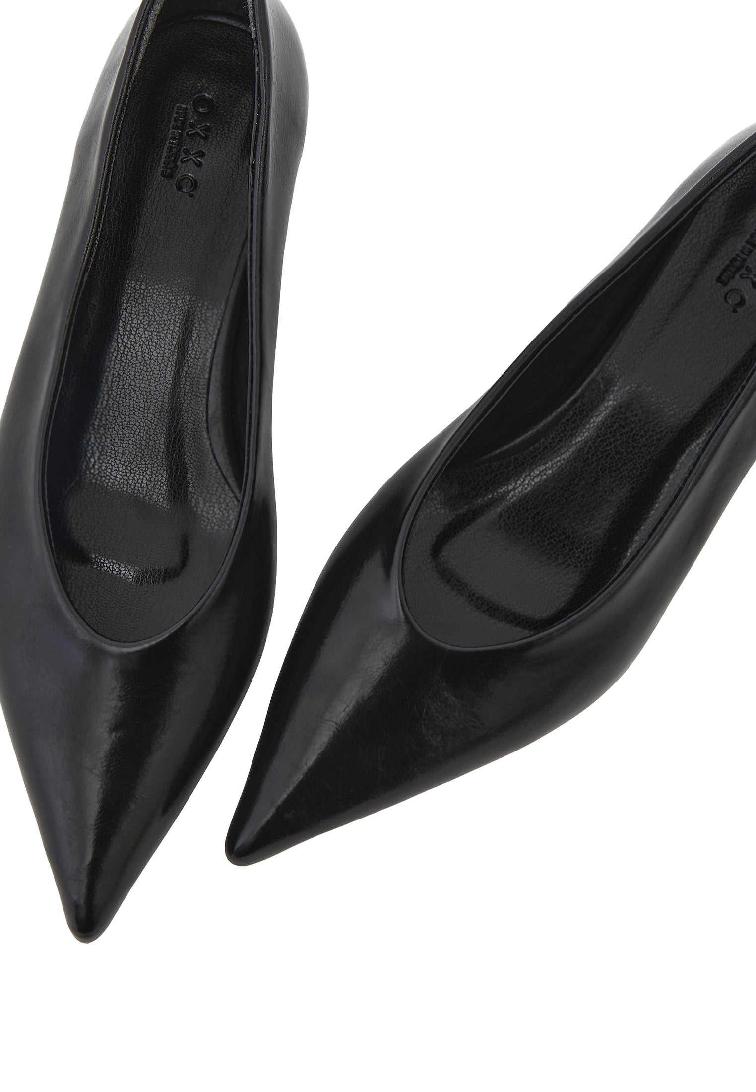 Women's Shoe With Fashion Details - BLACK