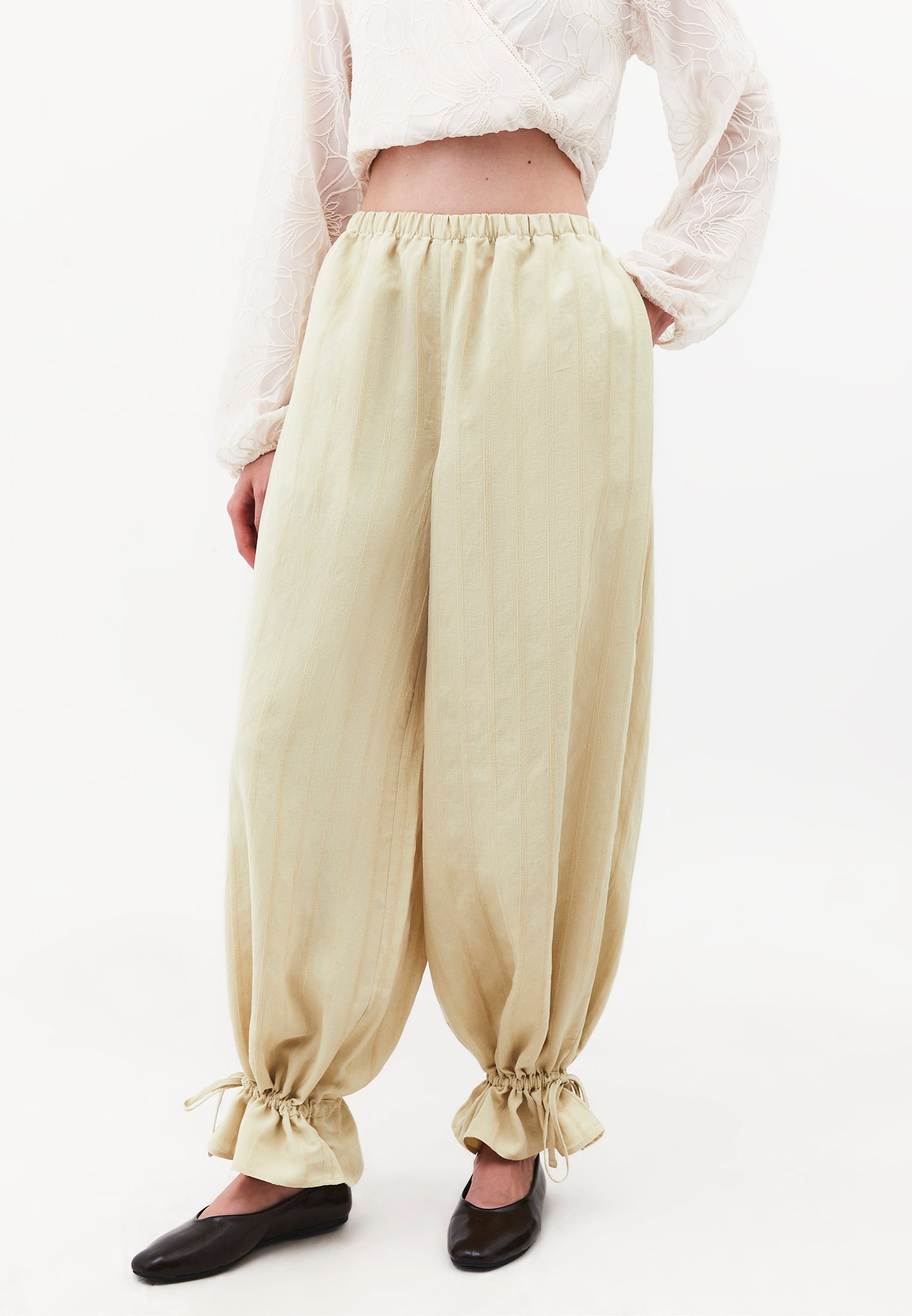 Tie-Waist High Rise Jogger Pants - BOG