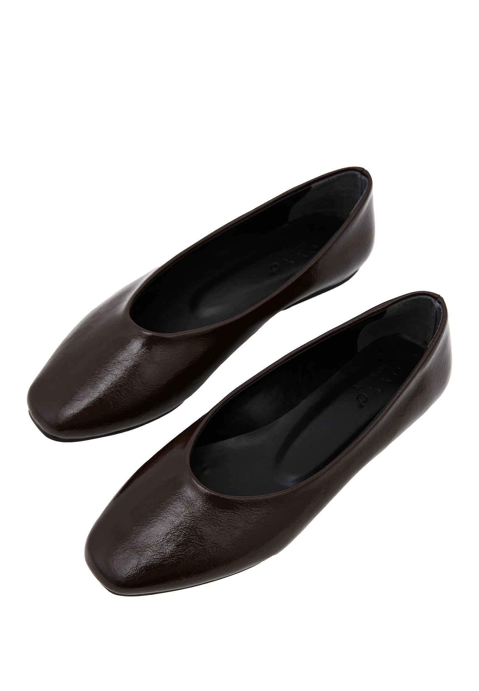 Women Shoes - BRUNETTE