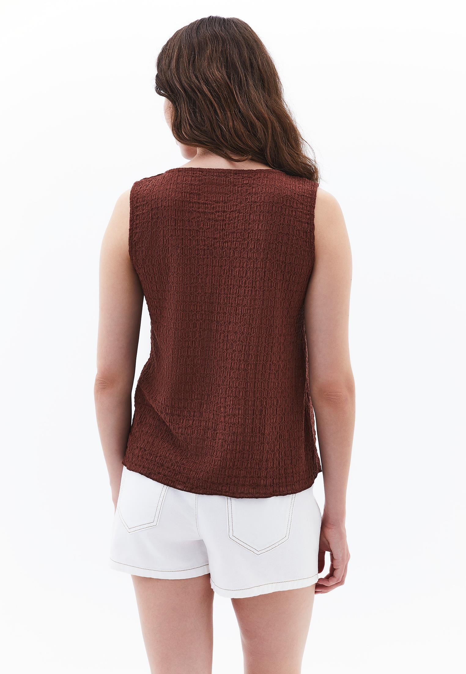 Sleeveless Crew Neck Blouse - BRUNETTE