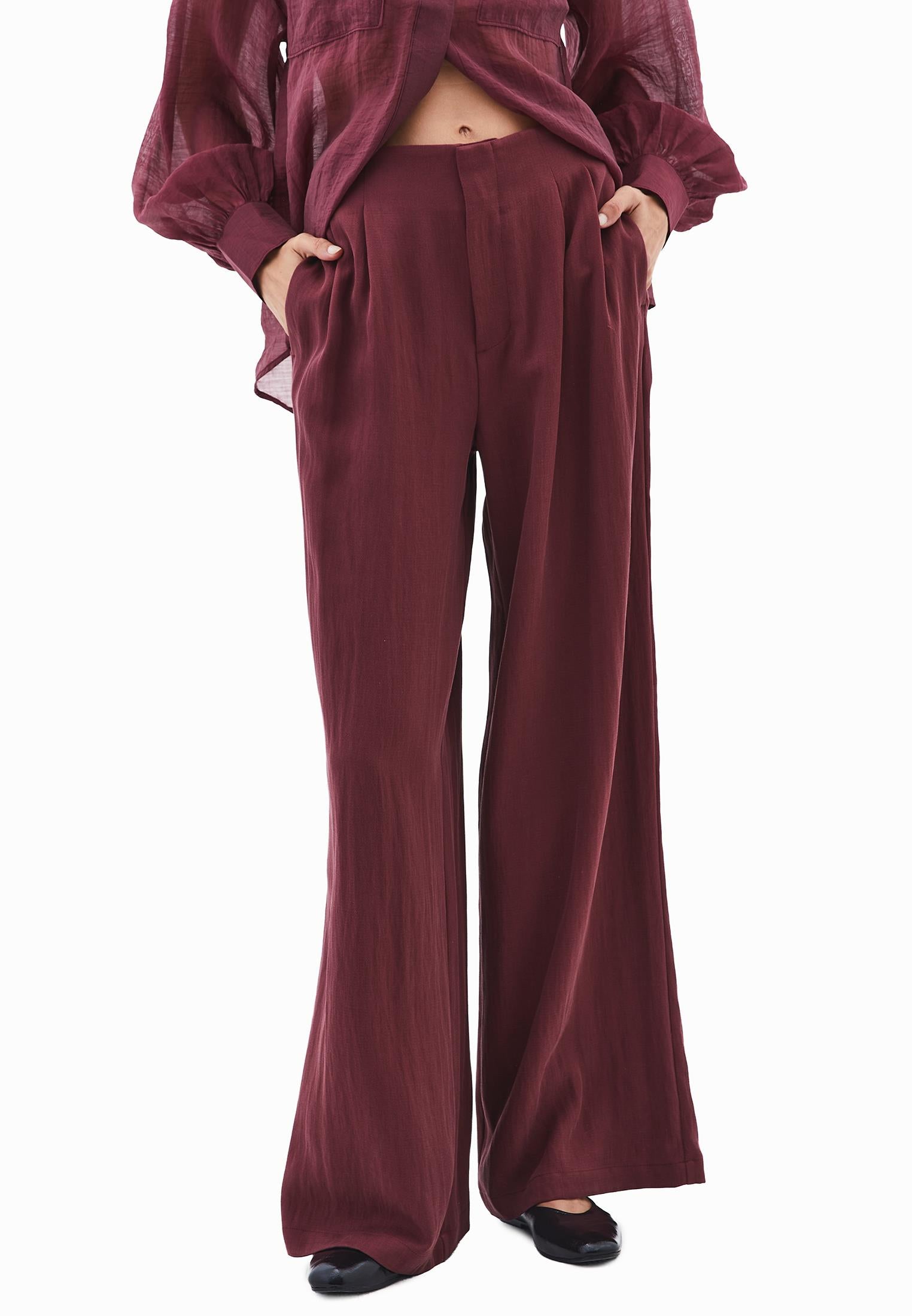 Pleated Wide Leg Pants - BURGUNDY