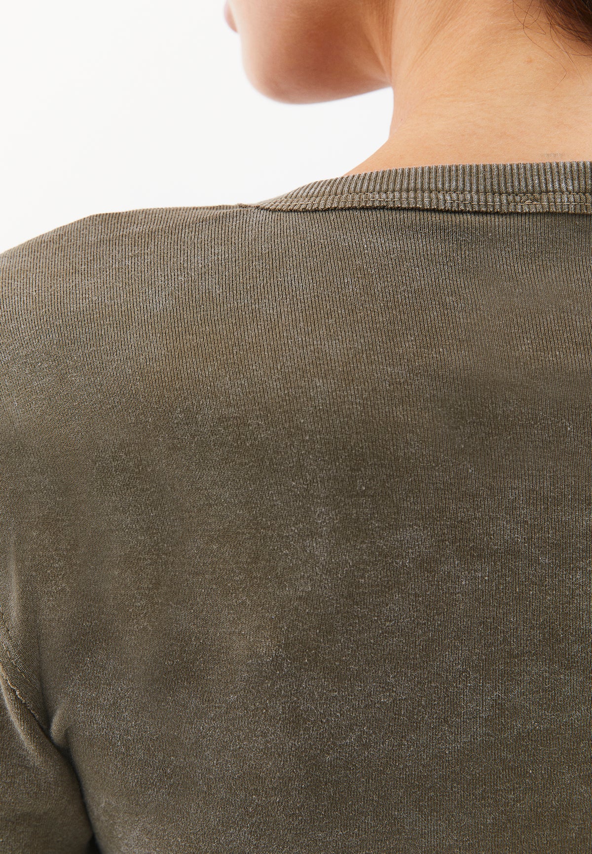 V-Neck Cut-Out Long Sleeve T-Shirt - BURNT OLIVE