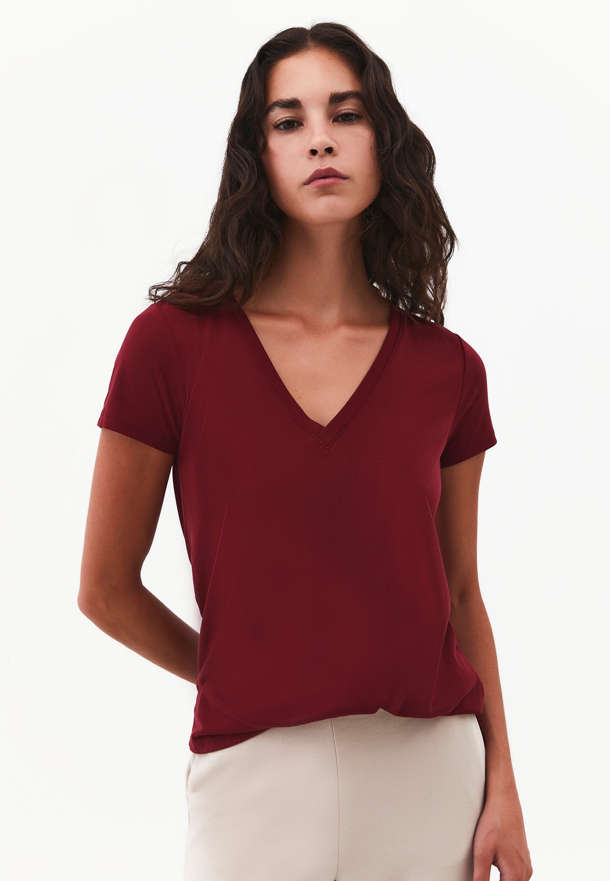 Short Sleeve V Neck T-Shirt - CABERNET