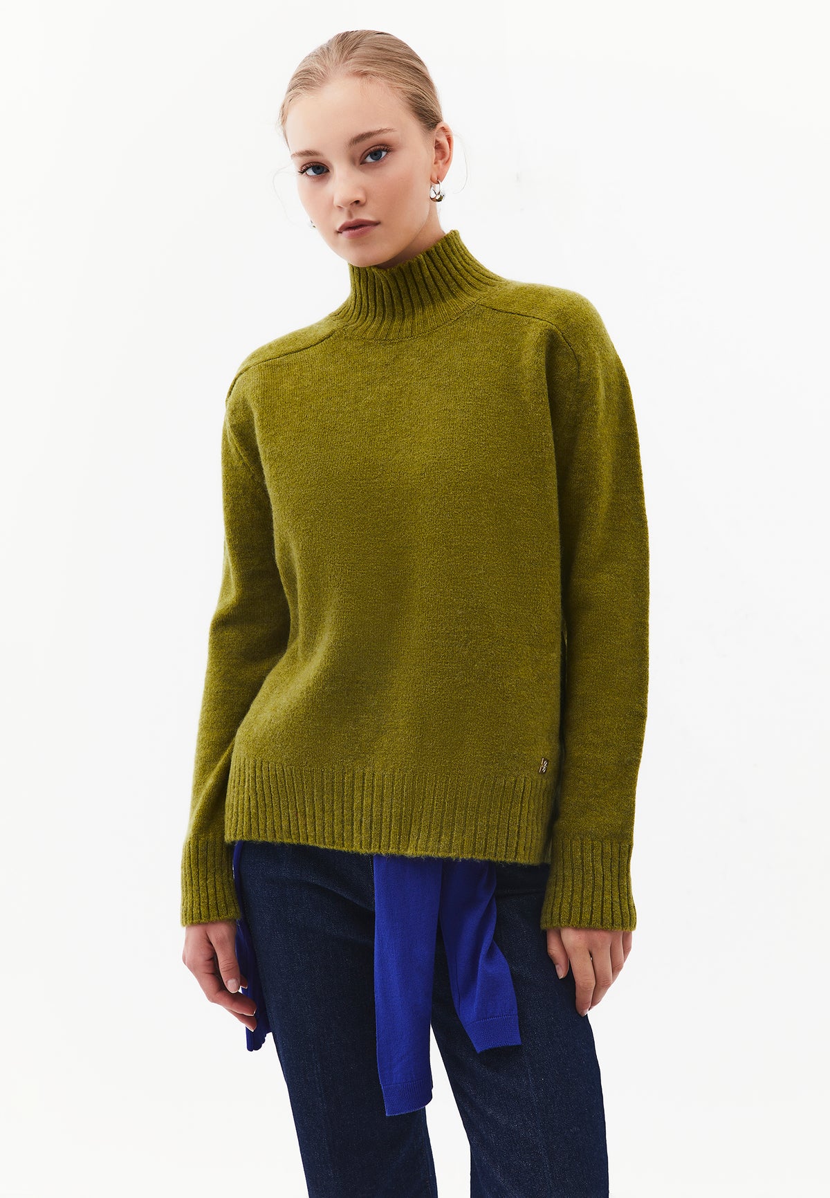 High Neck Sweater With Side Slit Detail - CALLA GREEN