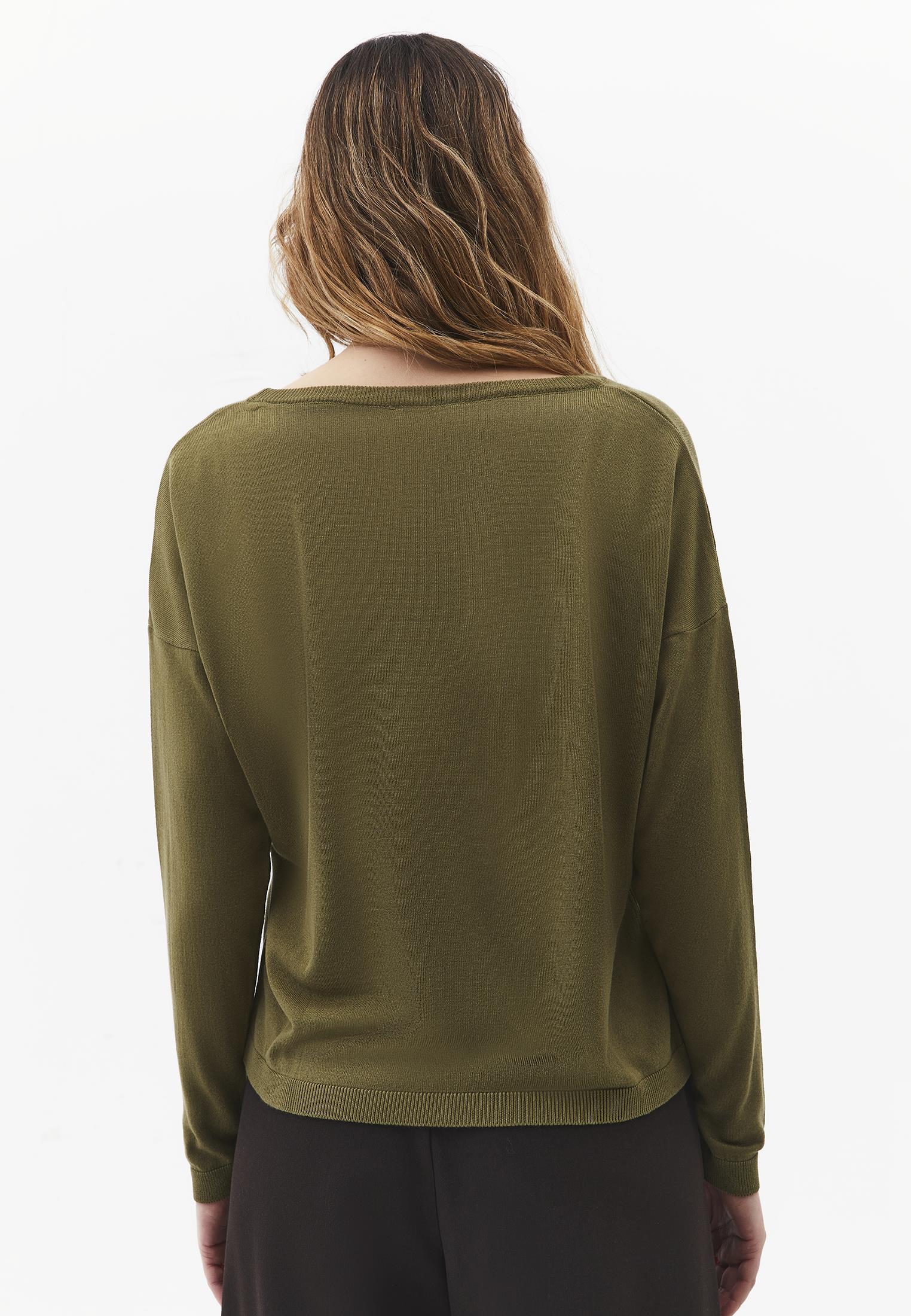 Viscose Boat Neck Sweater - CAPULET OLIVE