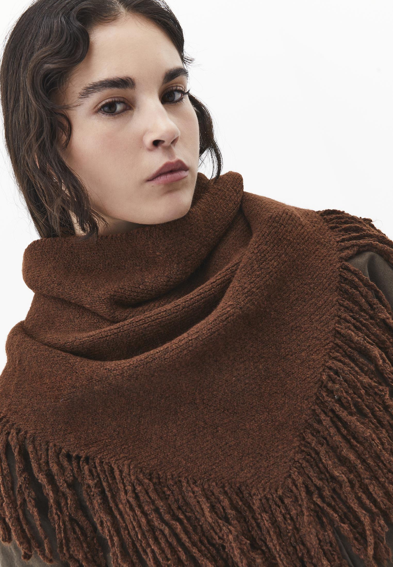Scarf Shawl Design - CARAFE
