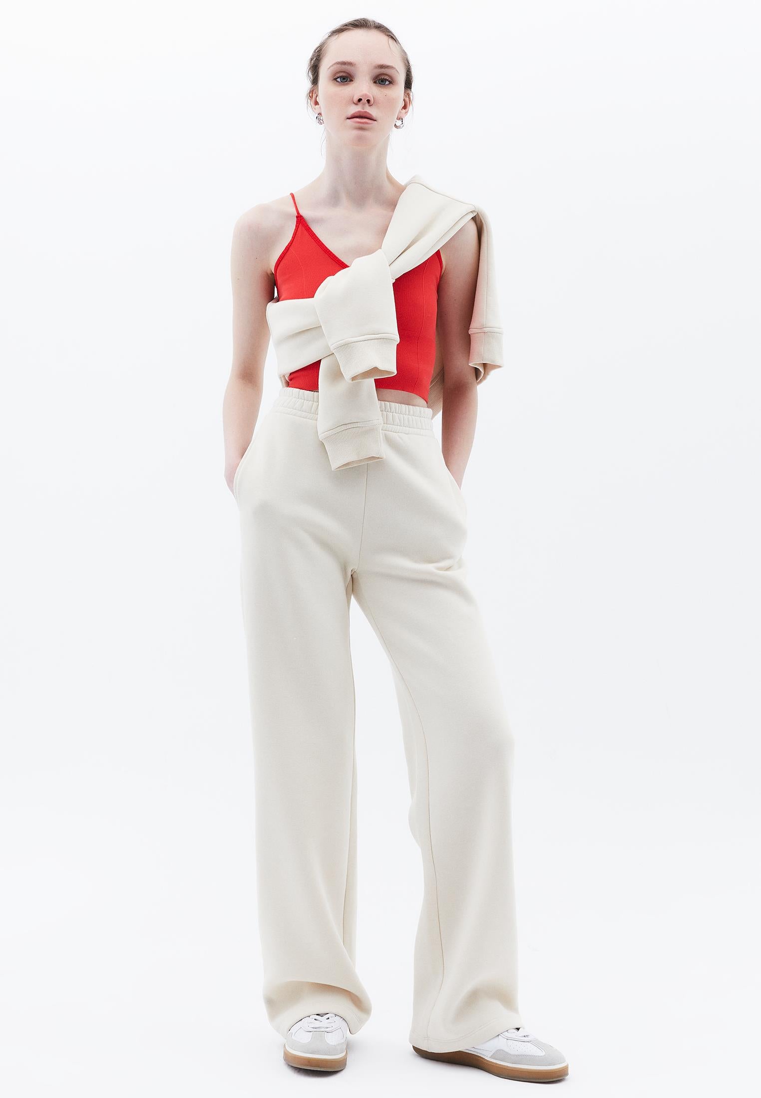 V Neck Tank Top - CAYENNE