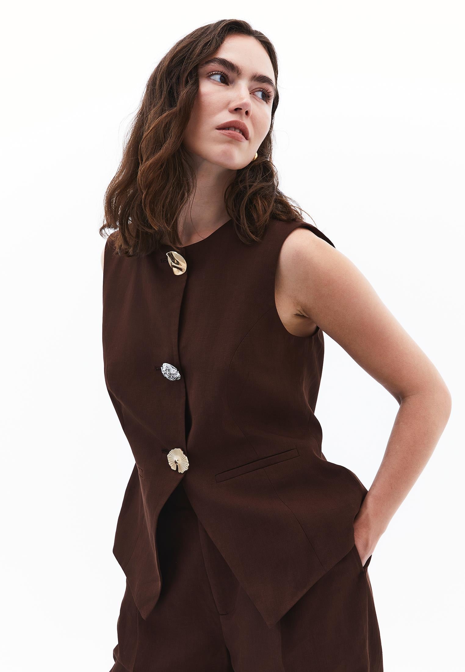Sleeveless Vest With Button Details - CHICORY COFFEE