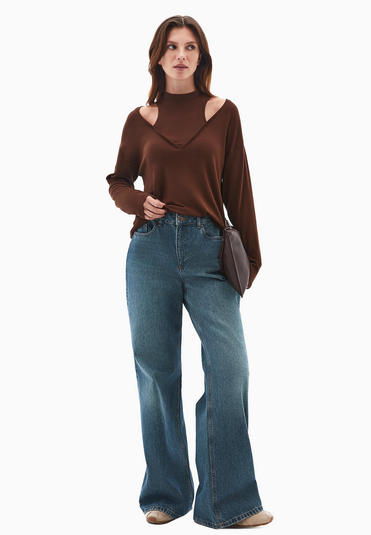 High Neck Oversize T-Shirt - CHICORY COFFEE