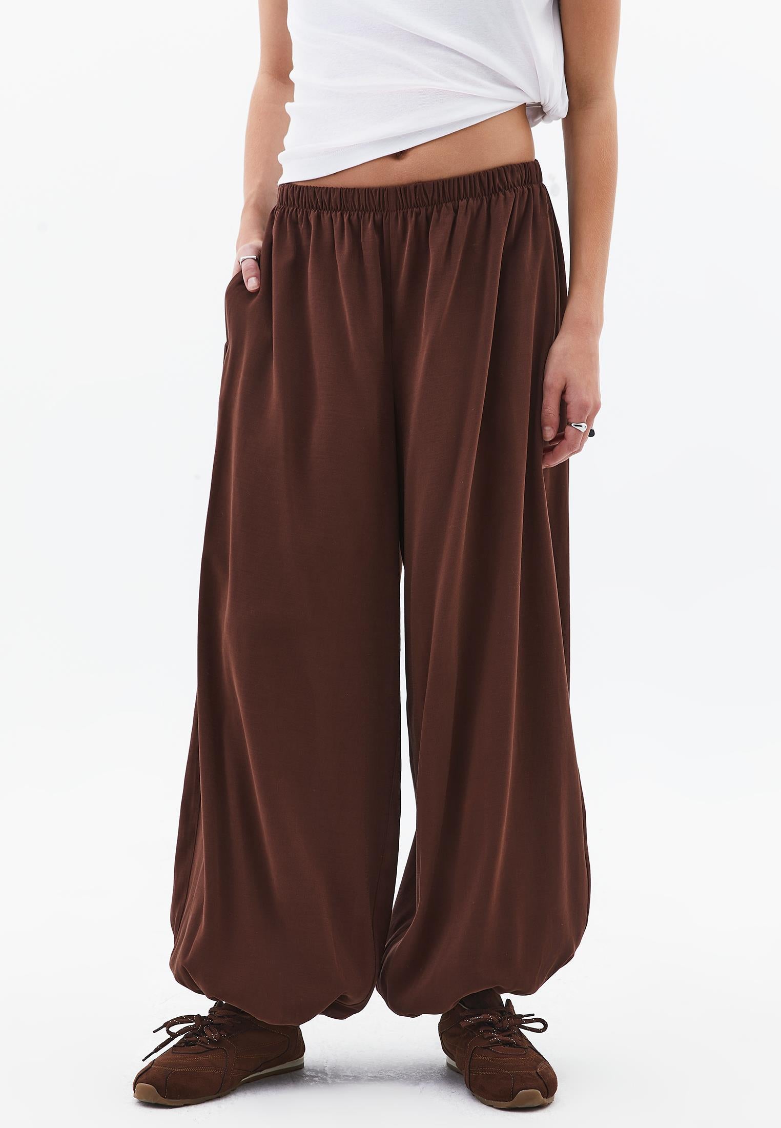 Balloon Form Jogger Pants - CHICORY COFFEE
