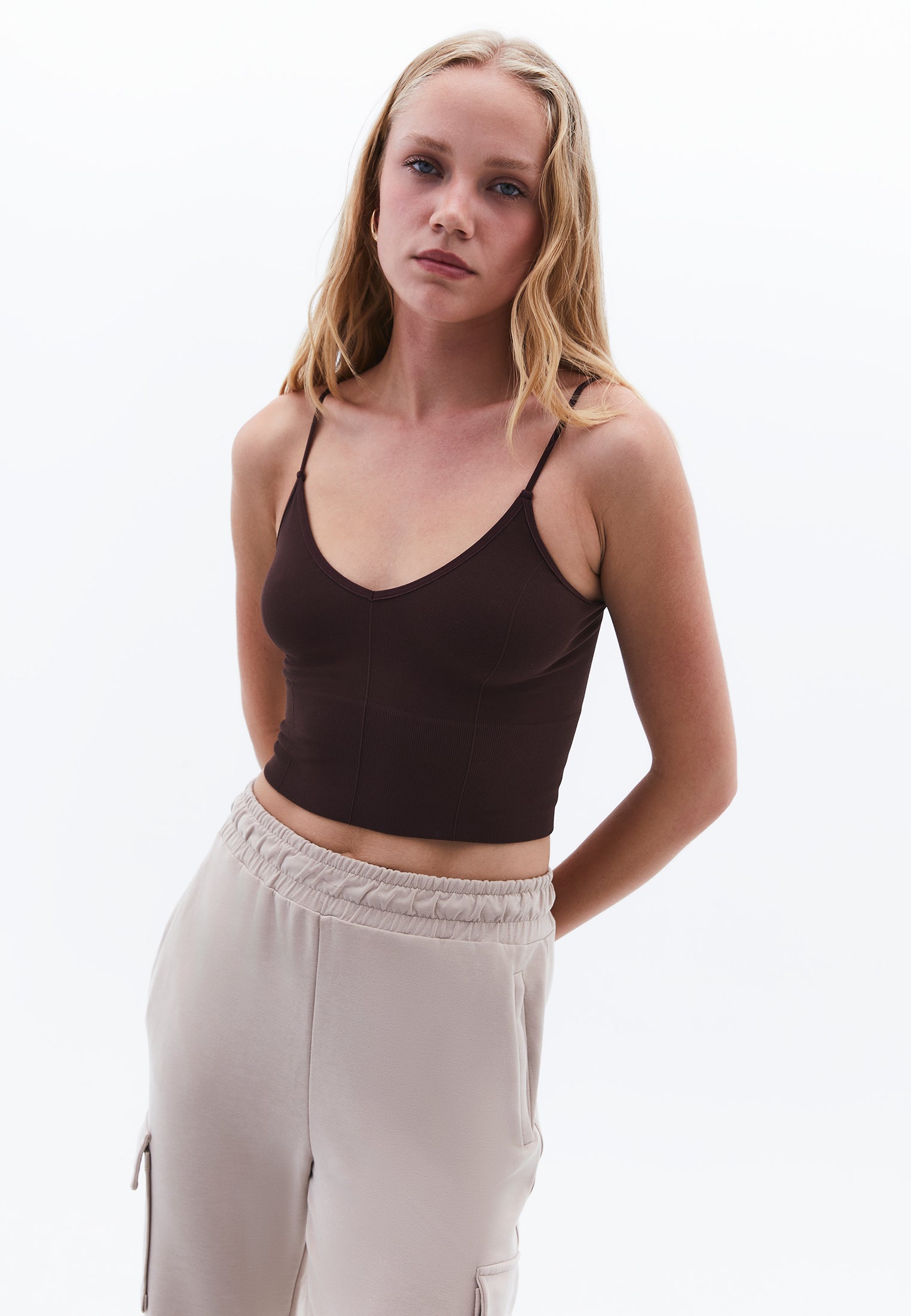 Seamless V Neck Tank Top - CHICORY COFFEE