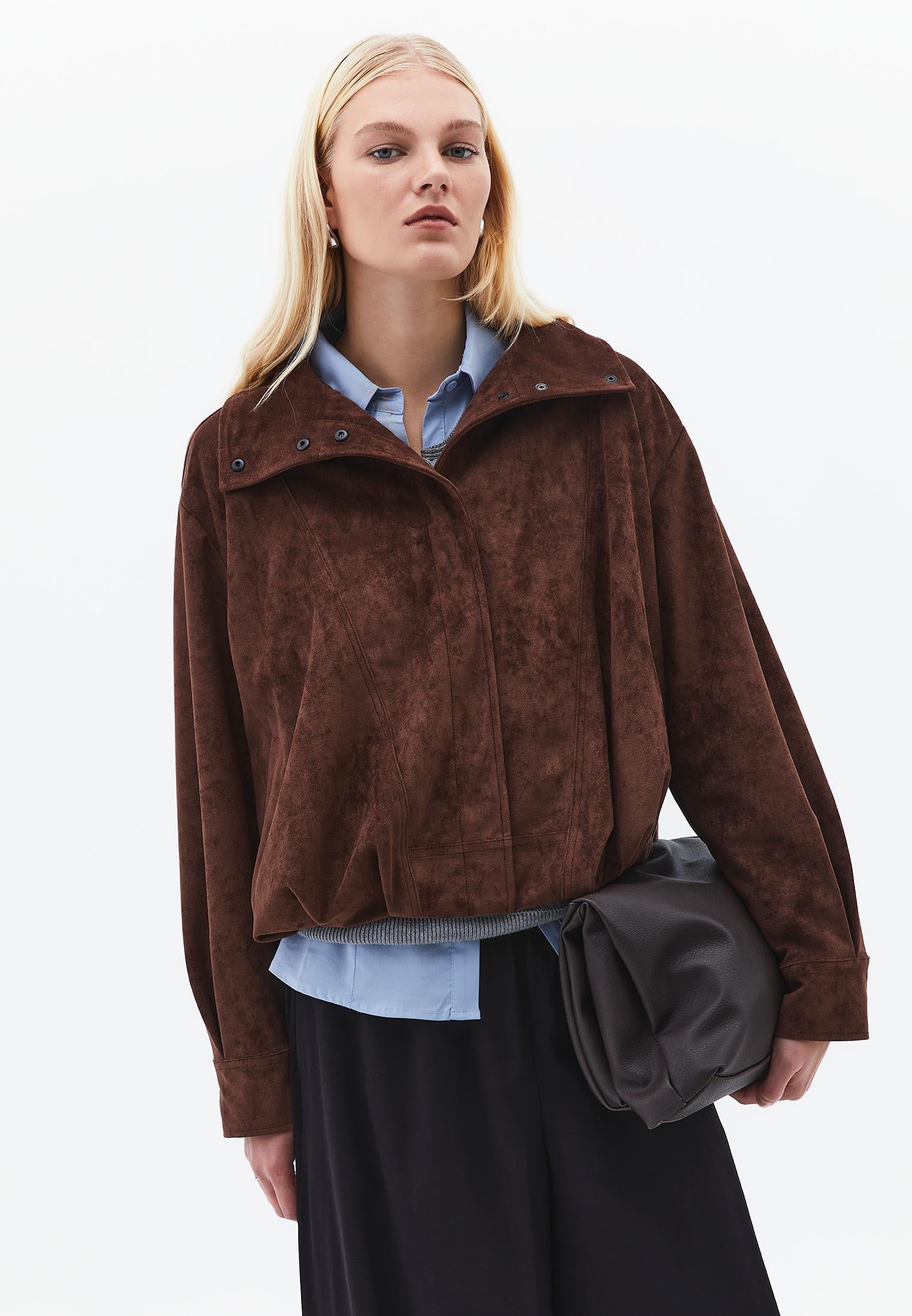 Oversized Jacket With Pleated Details - CHICORY COFFEE