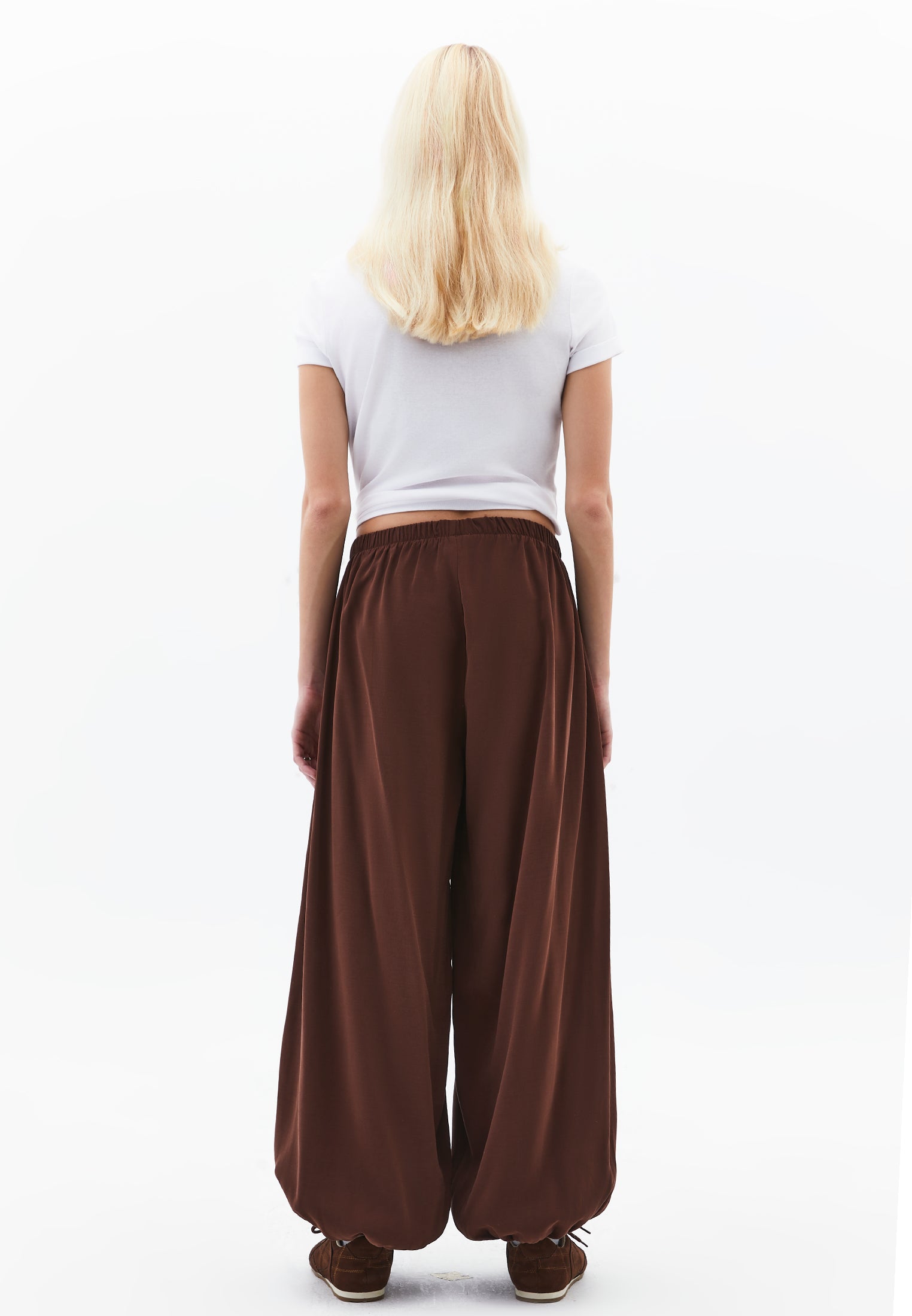 Balloon Form Jogger Pants - CHICORY COFFEE