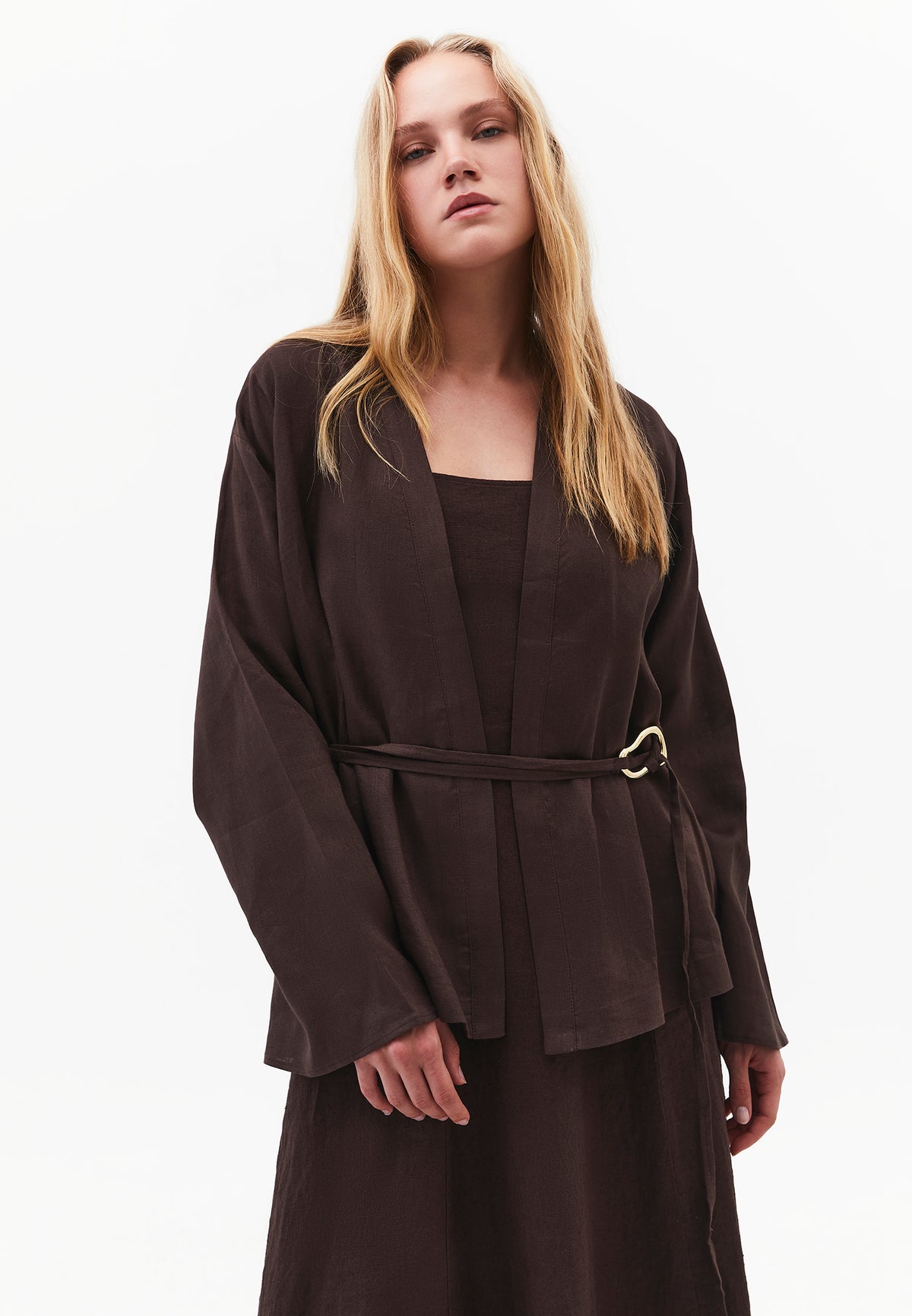 CHOCOLATE BROWN