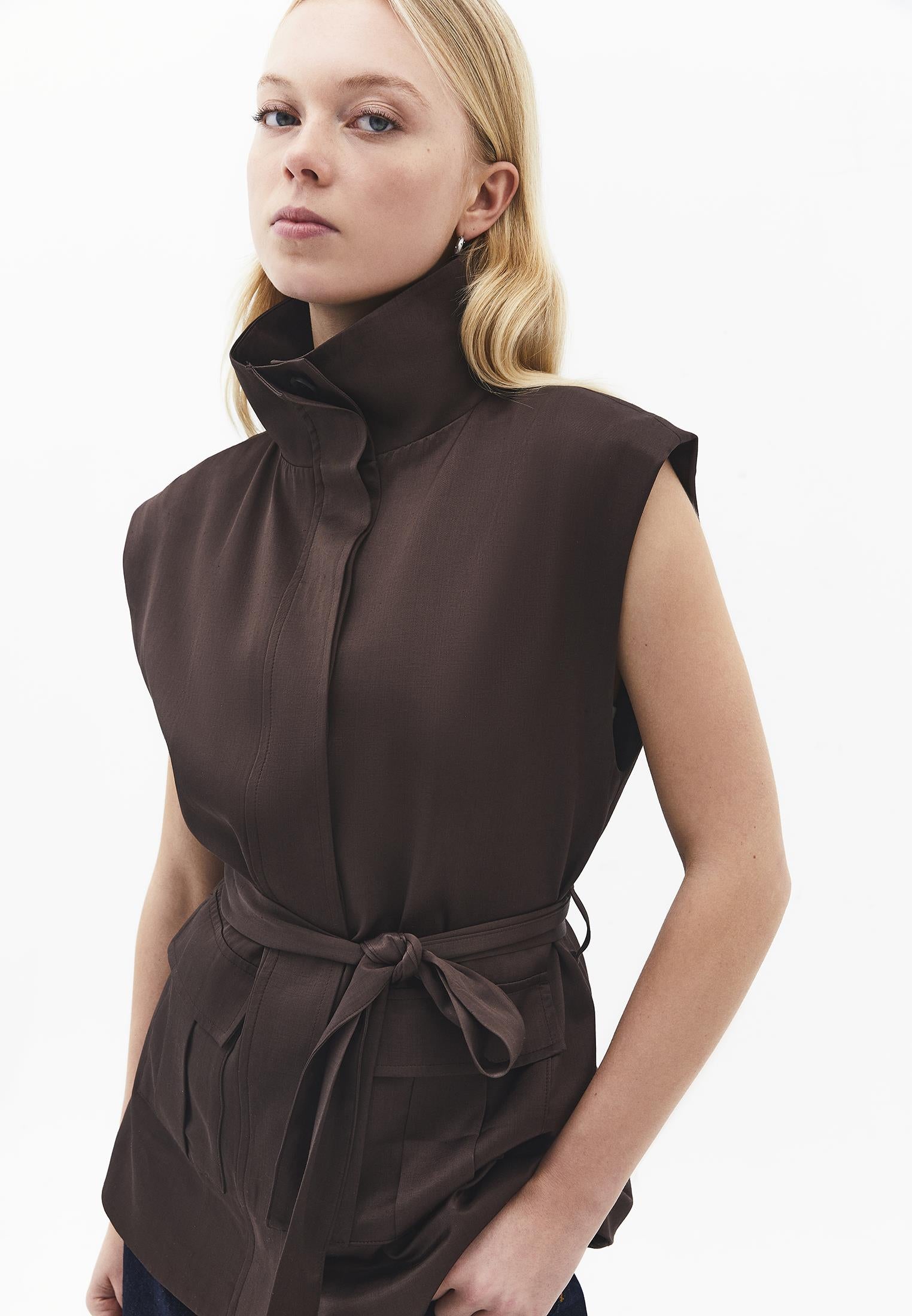 Sleeveless Cargo Vest With Turtleneck - CHOCOLATE BROWN