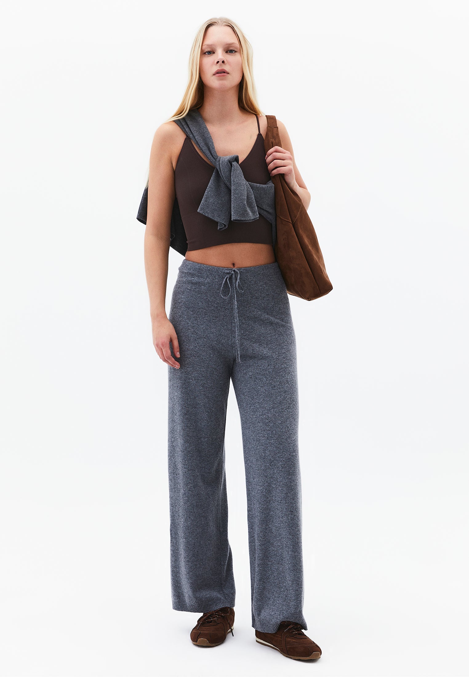 V Neck Tank Top - CHOCOLATE BROWN