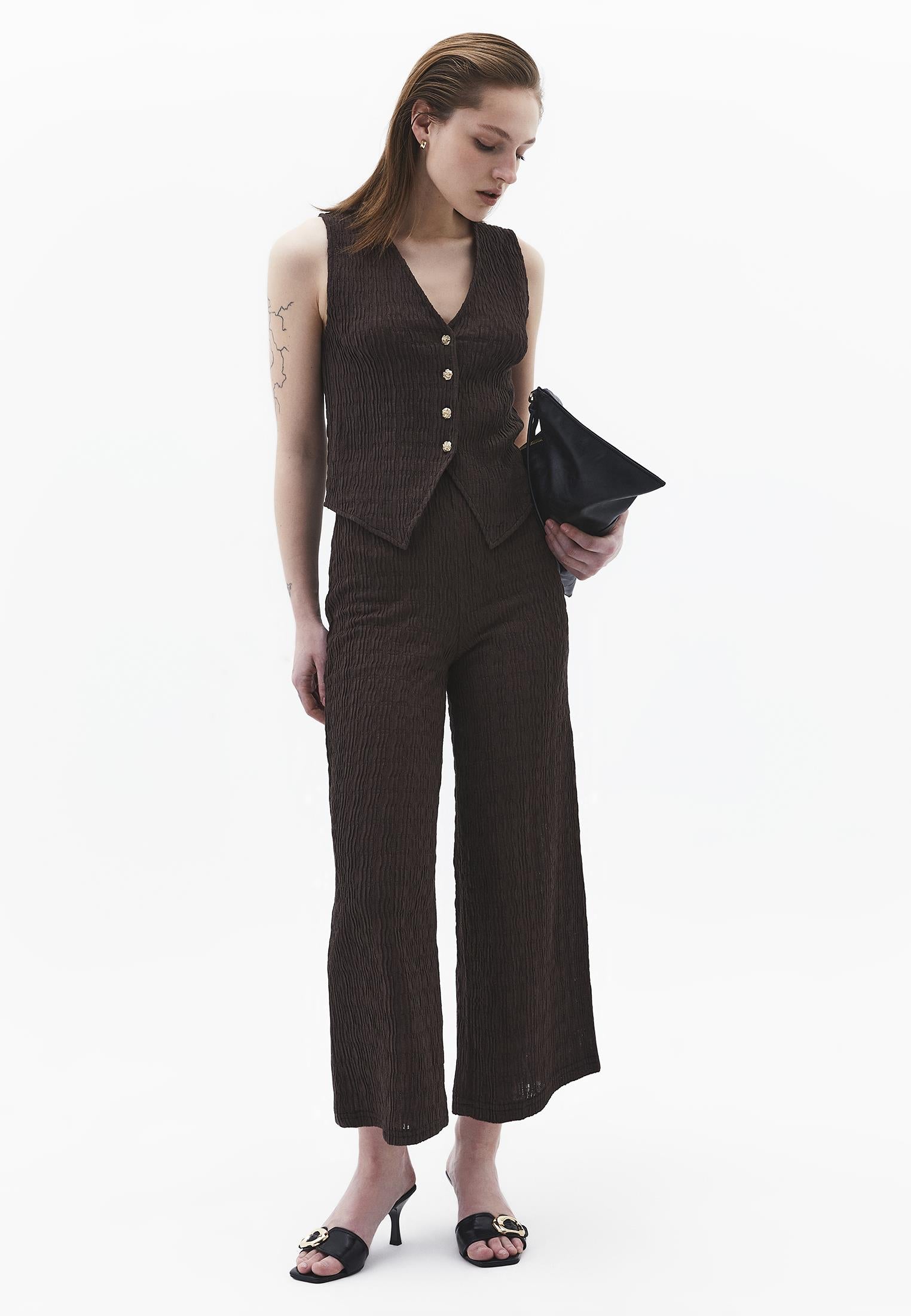 V Neck Closed Form Vest - CHOCOLATE BROWN