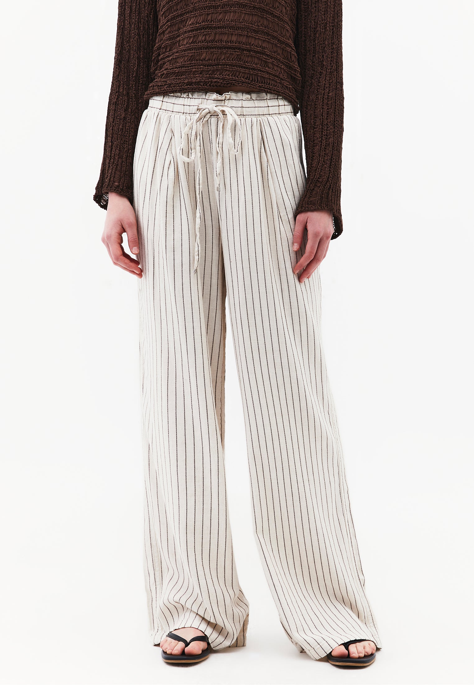 High Waist Wide Leg Pleated Pants - CHOCOLATE STRIPE