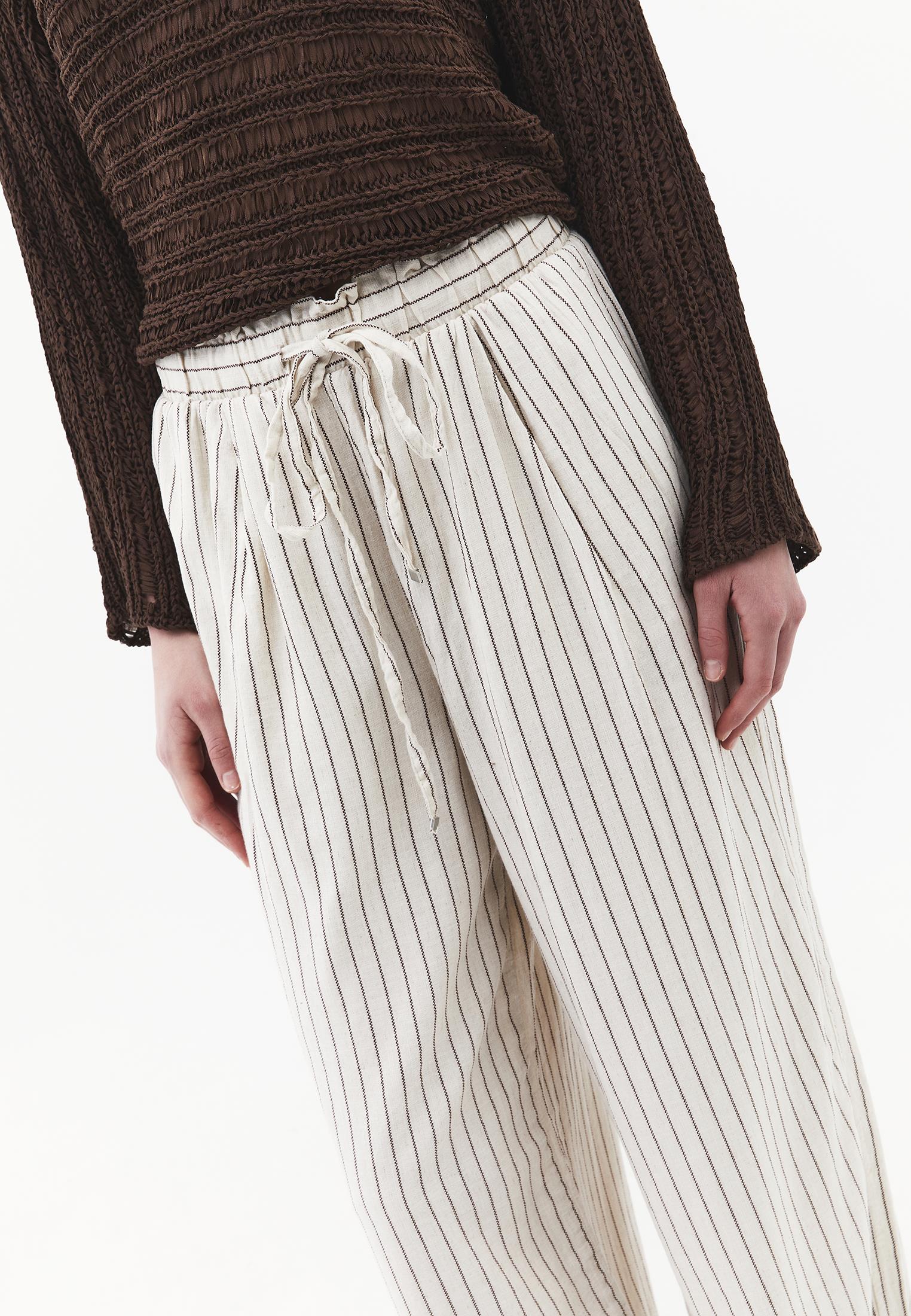 High Waist Wide Leg Pleated Pants - CHOCOLATE STRIPE