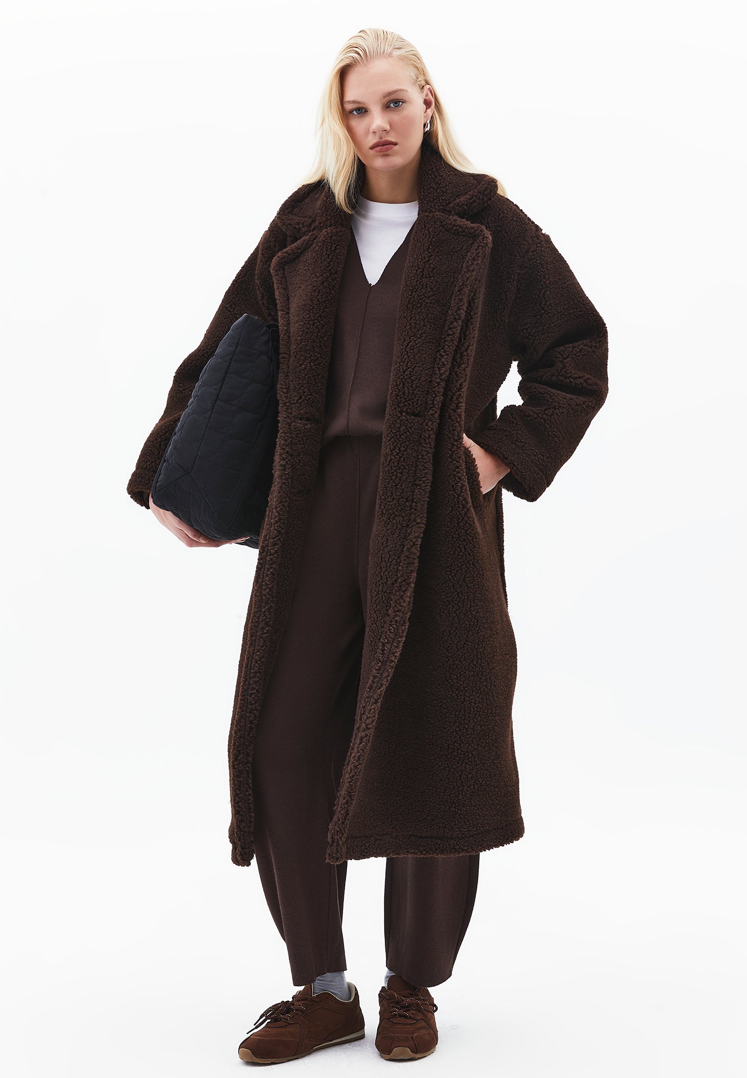 Loose V-Neck Sweater - CHOCOLATE TORTE