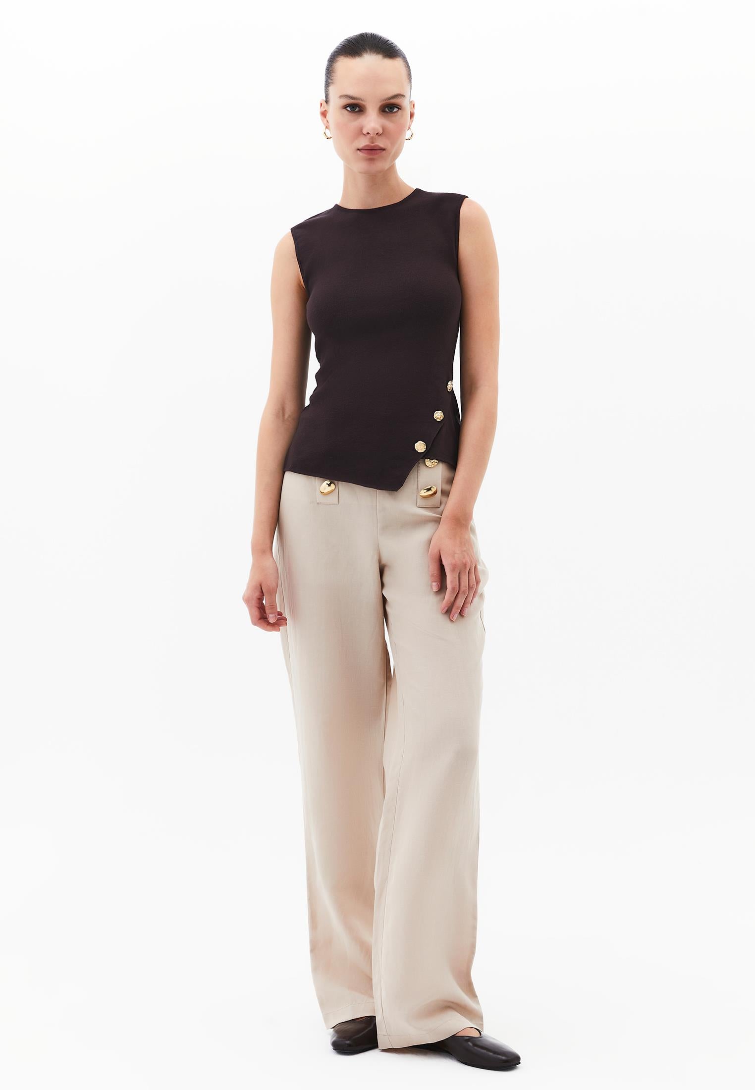 Sleeveless Tank Top With Button Details And Crew Neck - CHOCOLATE TORTE