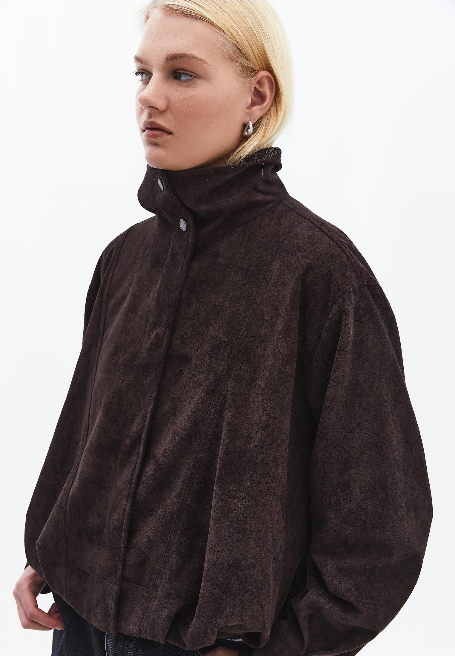 Oversized Jacket With Pleated Details - CHOCOLATE TORTE