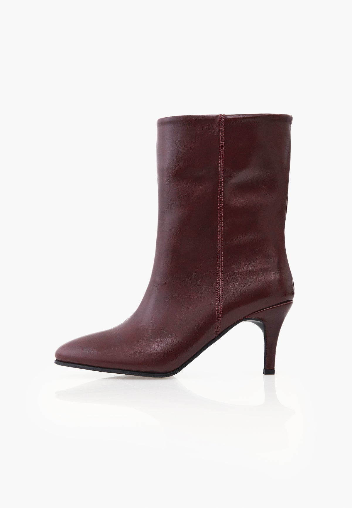 Boot Model - CHOCOLATE TRUFFLE