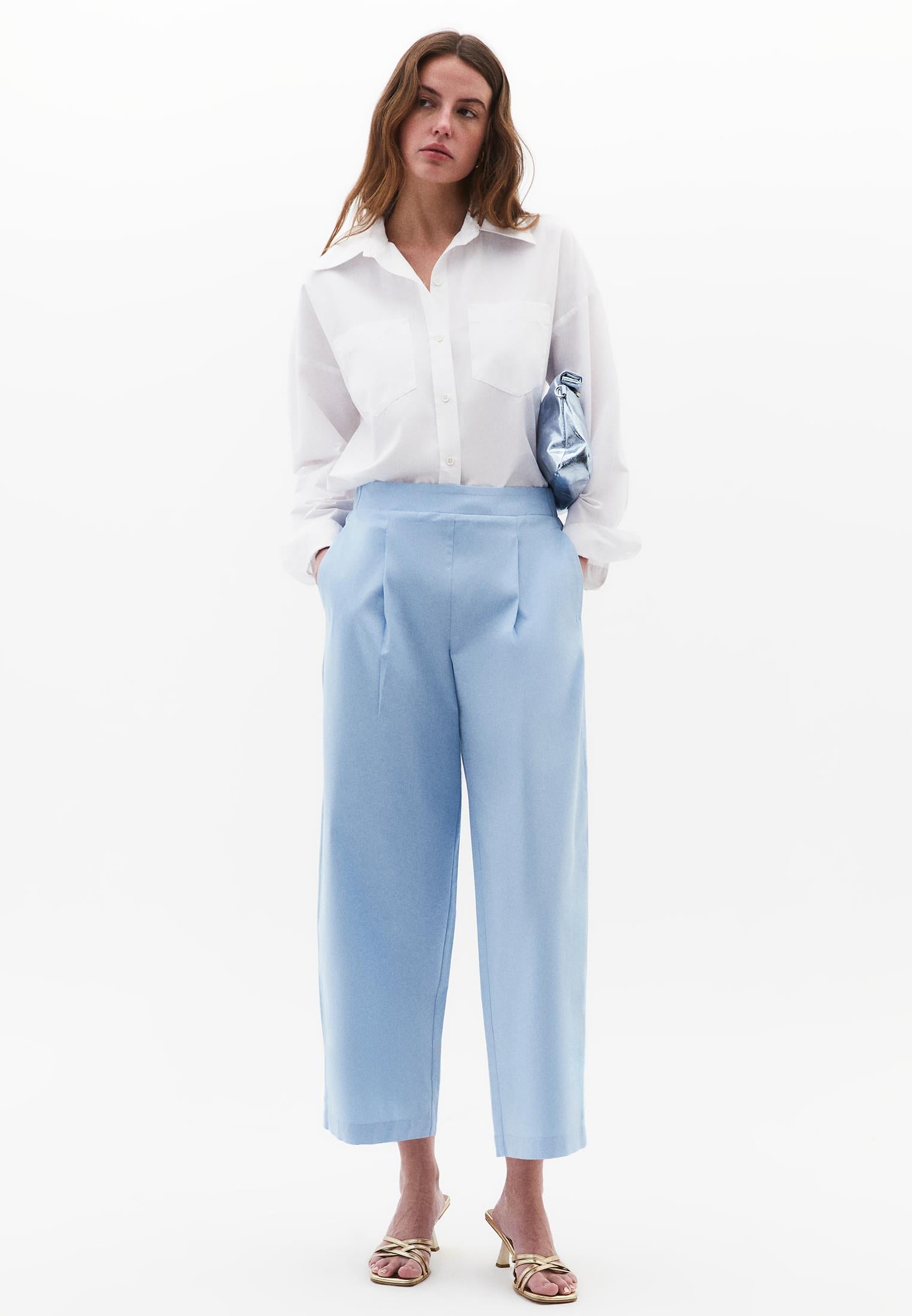 Pleated High Waist Carrot Pants - CLEAR SKY