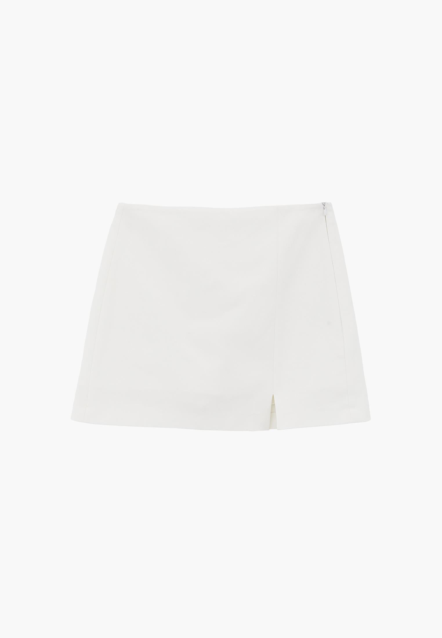 Ultra High Waist Slim Shorts With Zipper Detail - CLOUD DANCER
