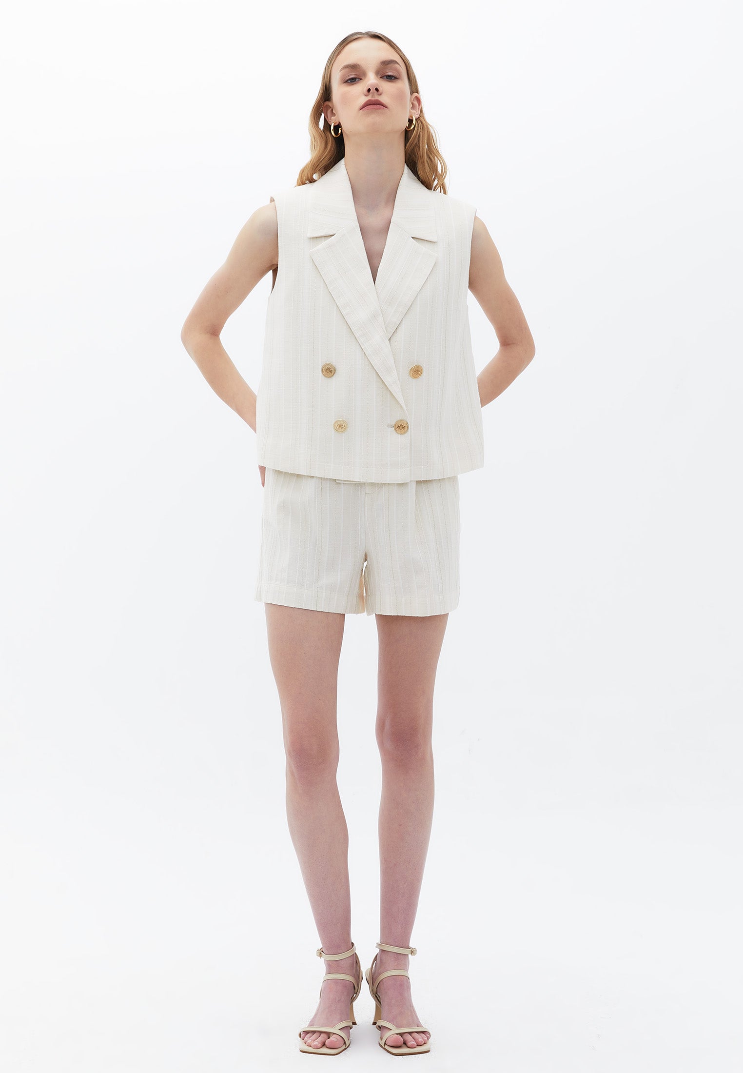 Ultra High Waist Short Shorts With Belt Detail - CREME BRULEE