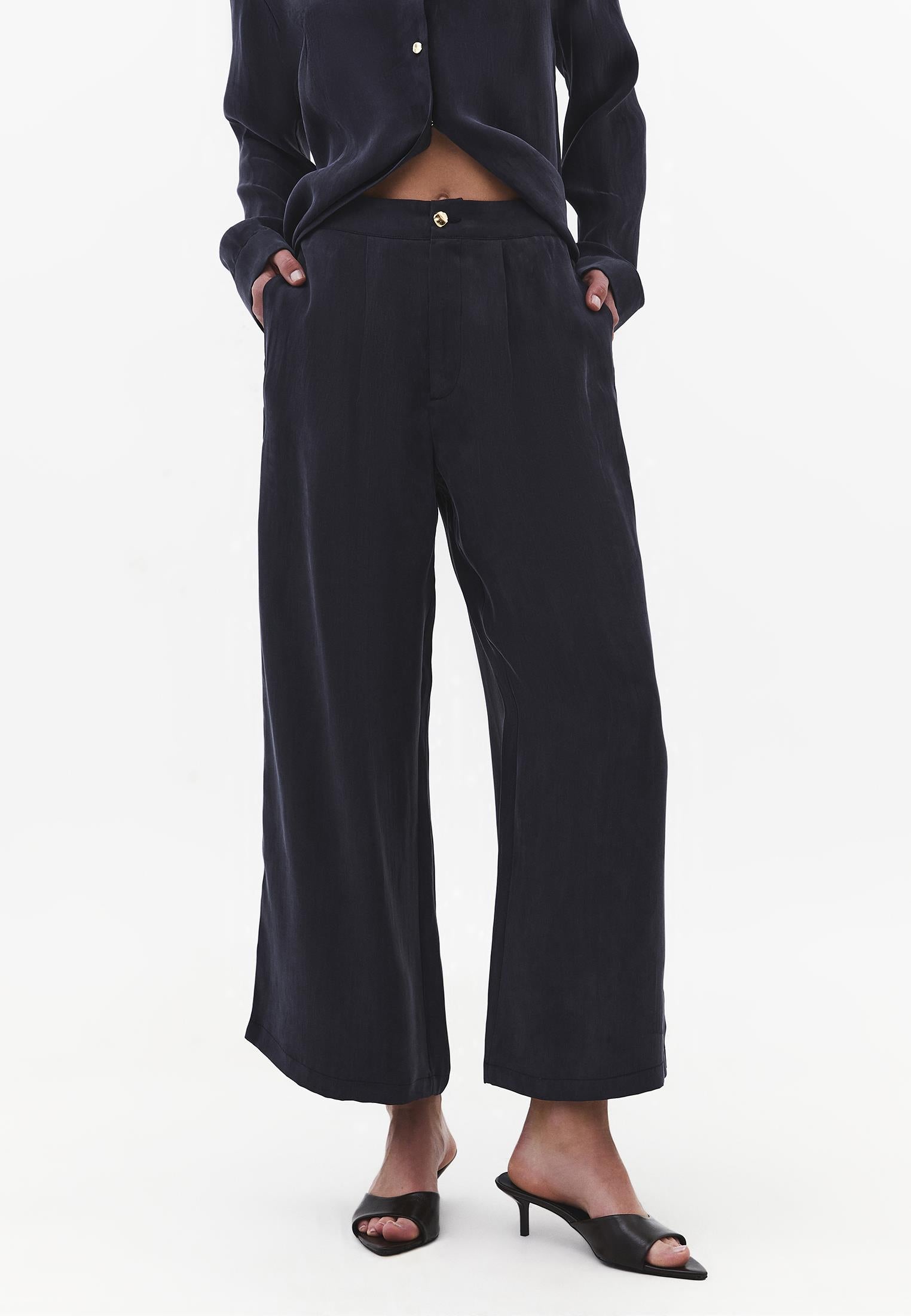 Ultra High Waist Straight Pants With Button Detail - DARK NAVY