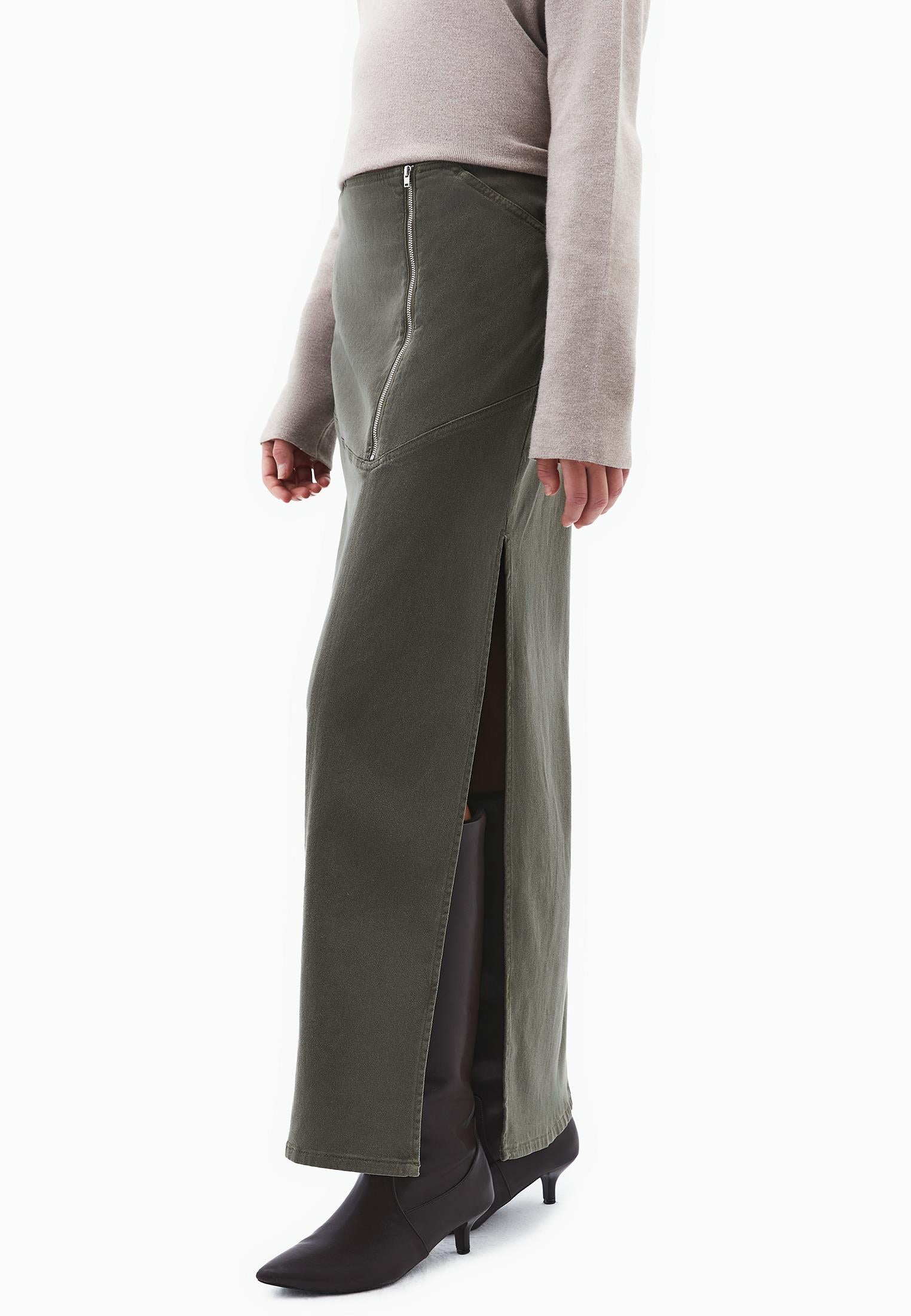 Long Skirt With Zipper Detail - DEEP DEPTHS