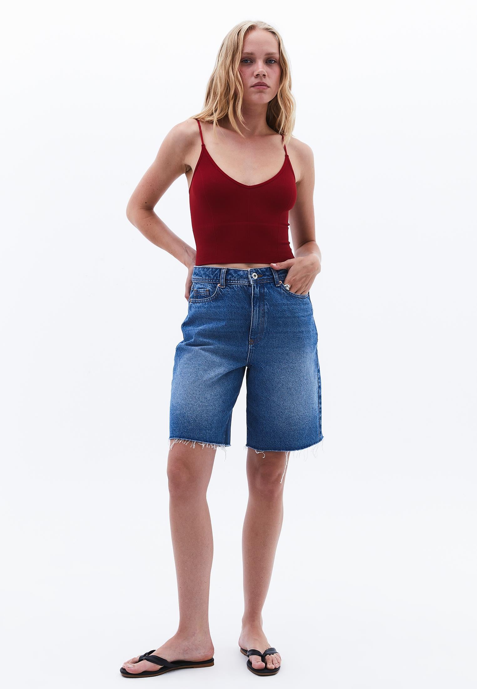 Seamless V Neck Tank Top - EMBOLDENED