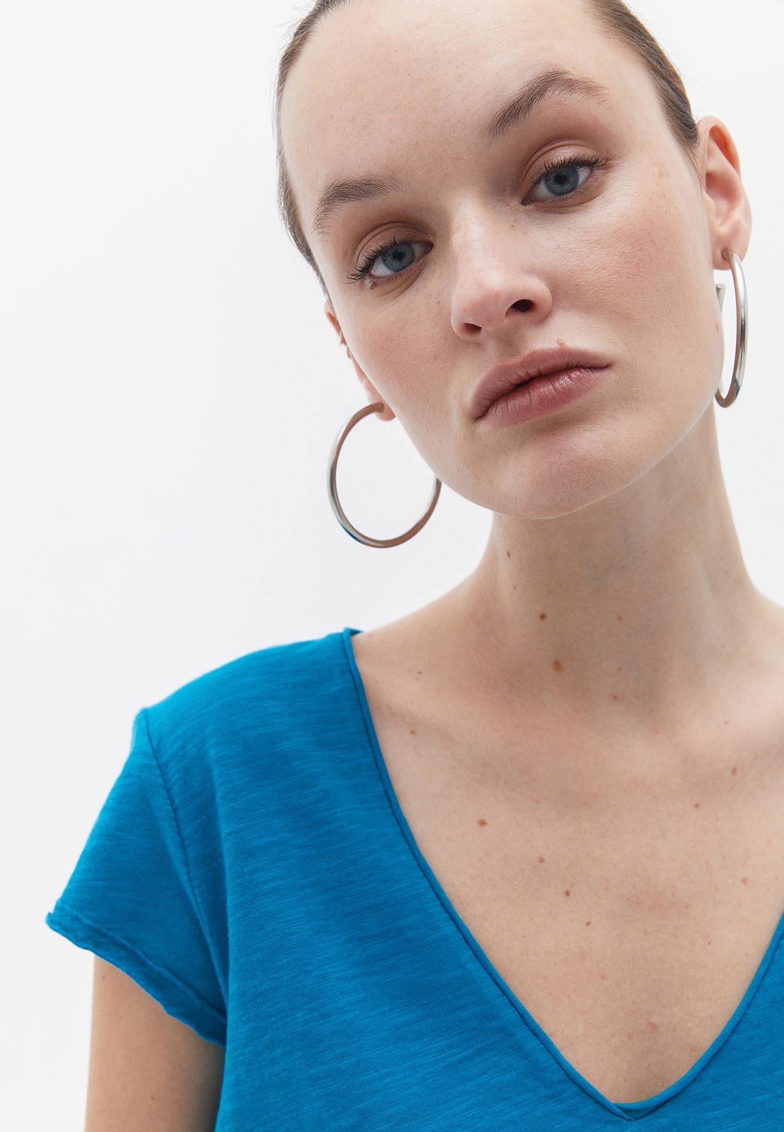 V Neck Loose T-Shirt - ENAMEL BLUE