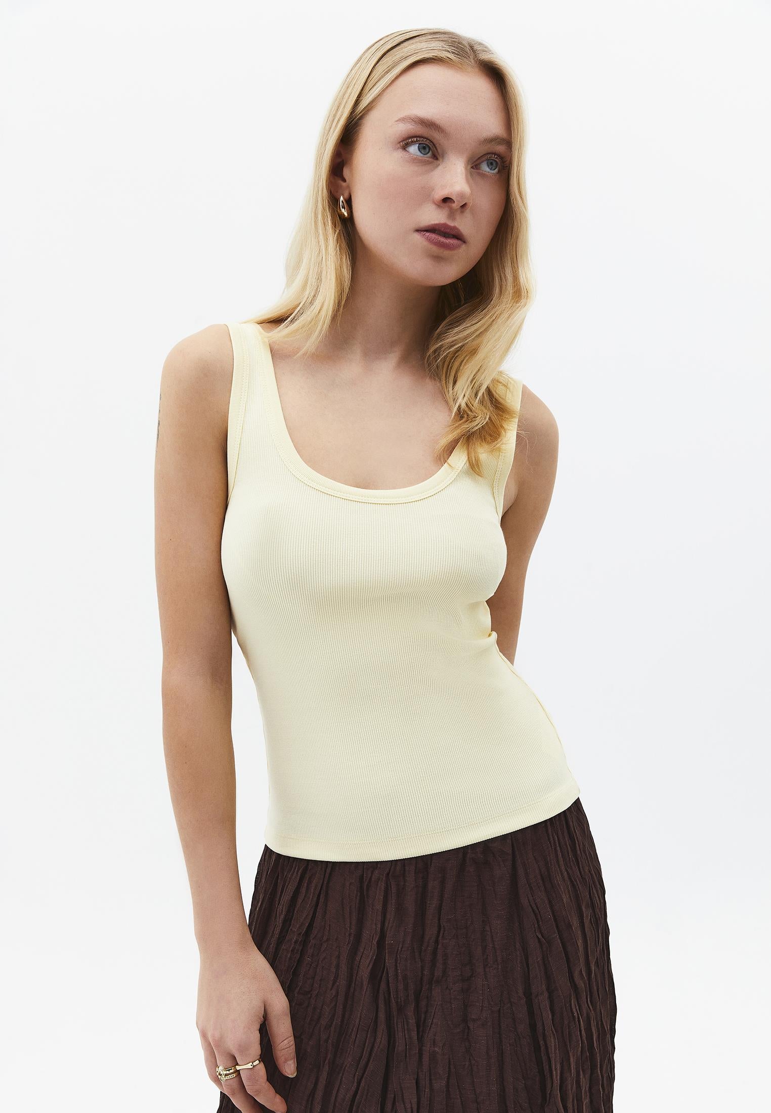 U Neck Tank Top - FLAN