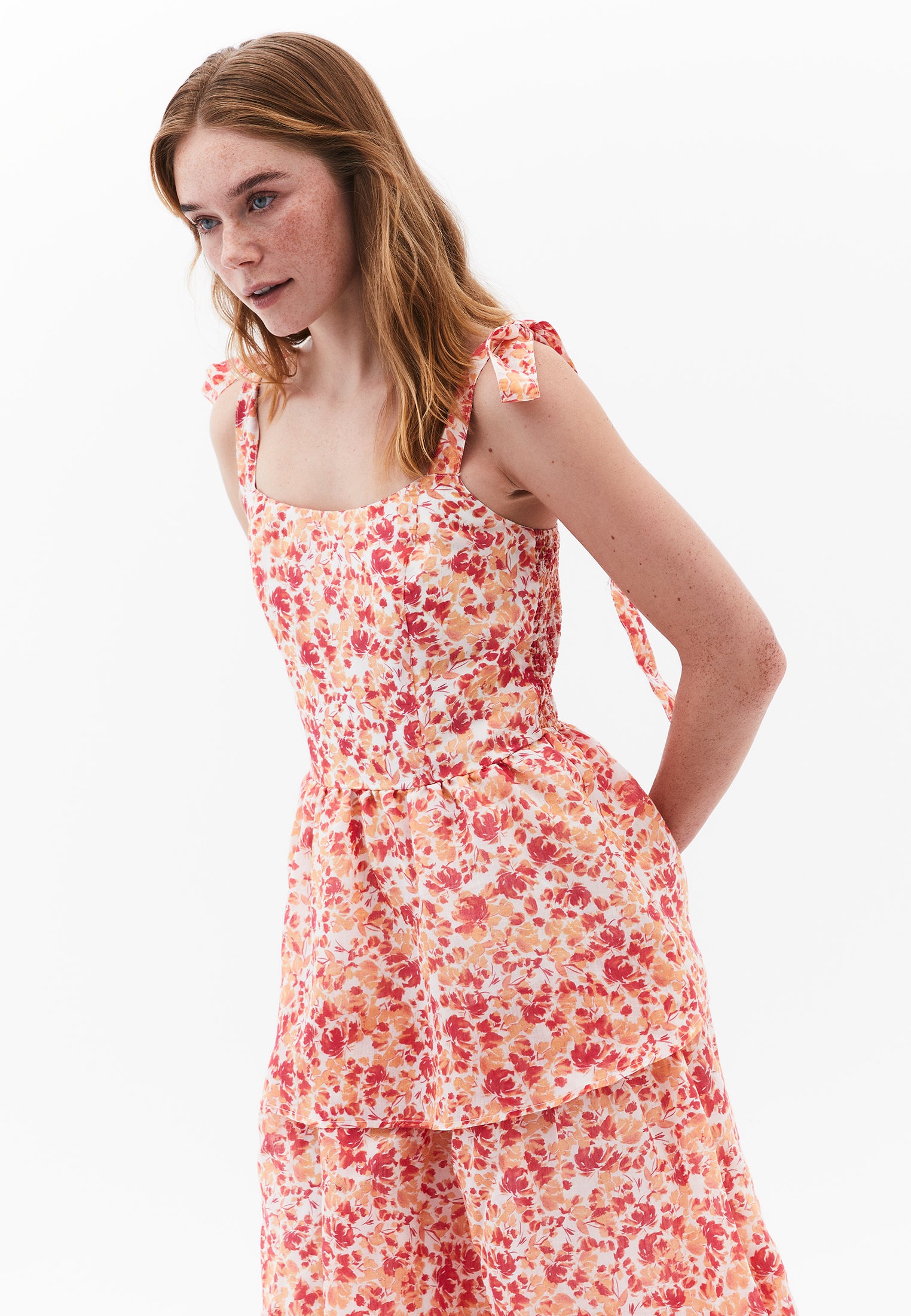 Long Dress With Wide Neck And Smocked Detail - FLORAL PRINT