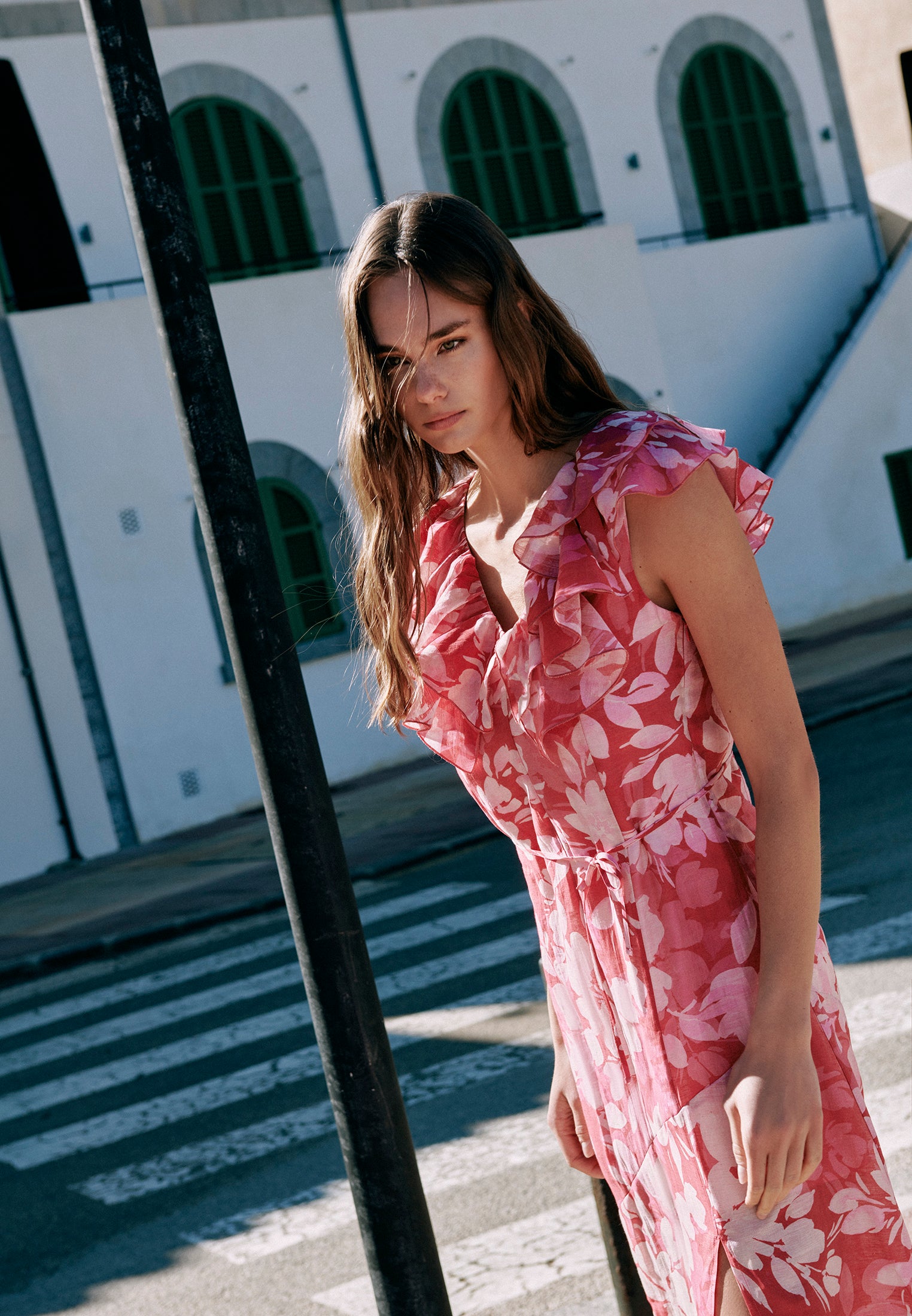 Maxi Dress With Ruffle And Slit Details - FLORAL PRINT