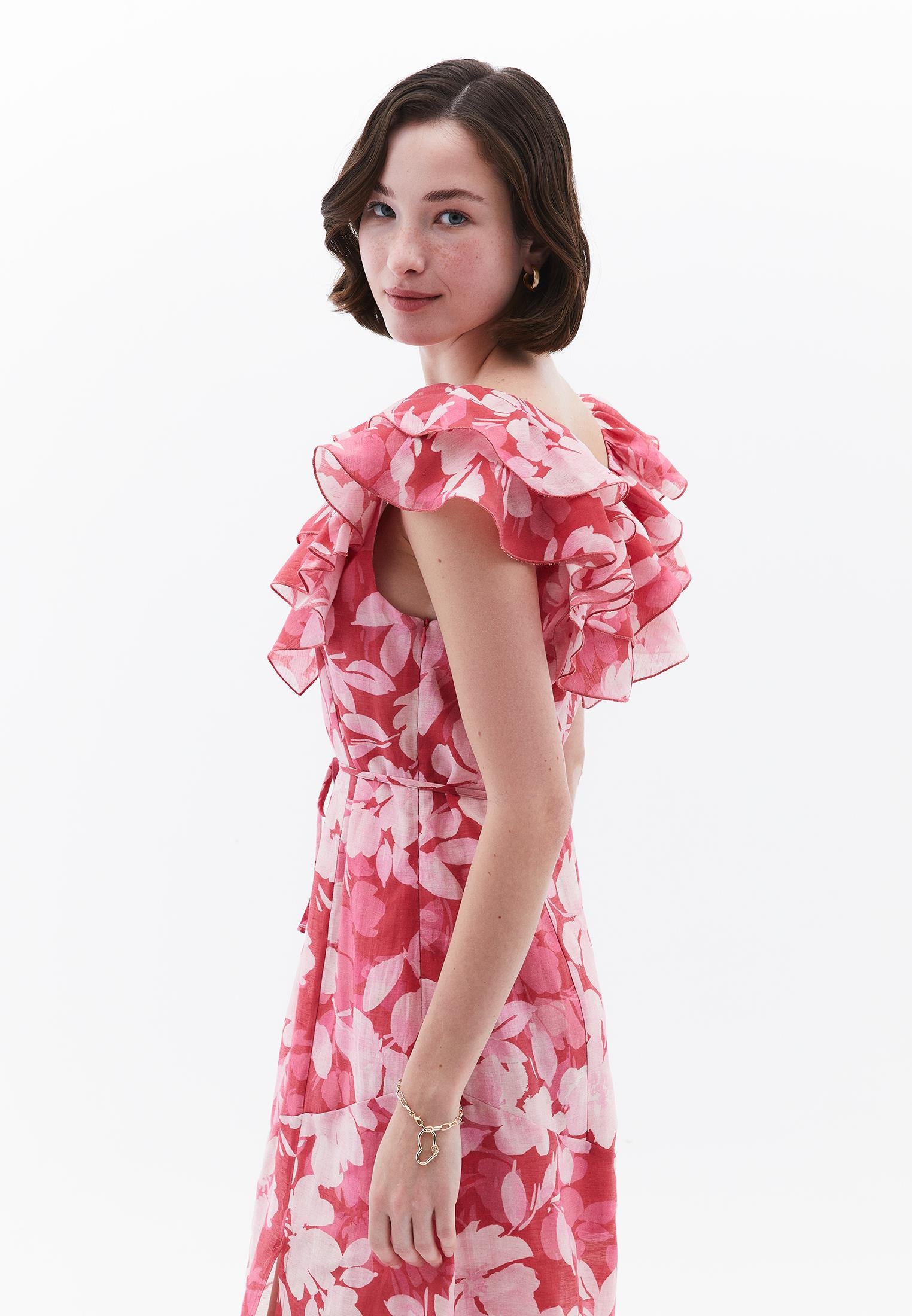 Long Dress With Wide Neck And Smocked Detail - FLORAL PRINT
