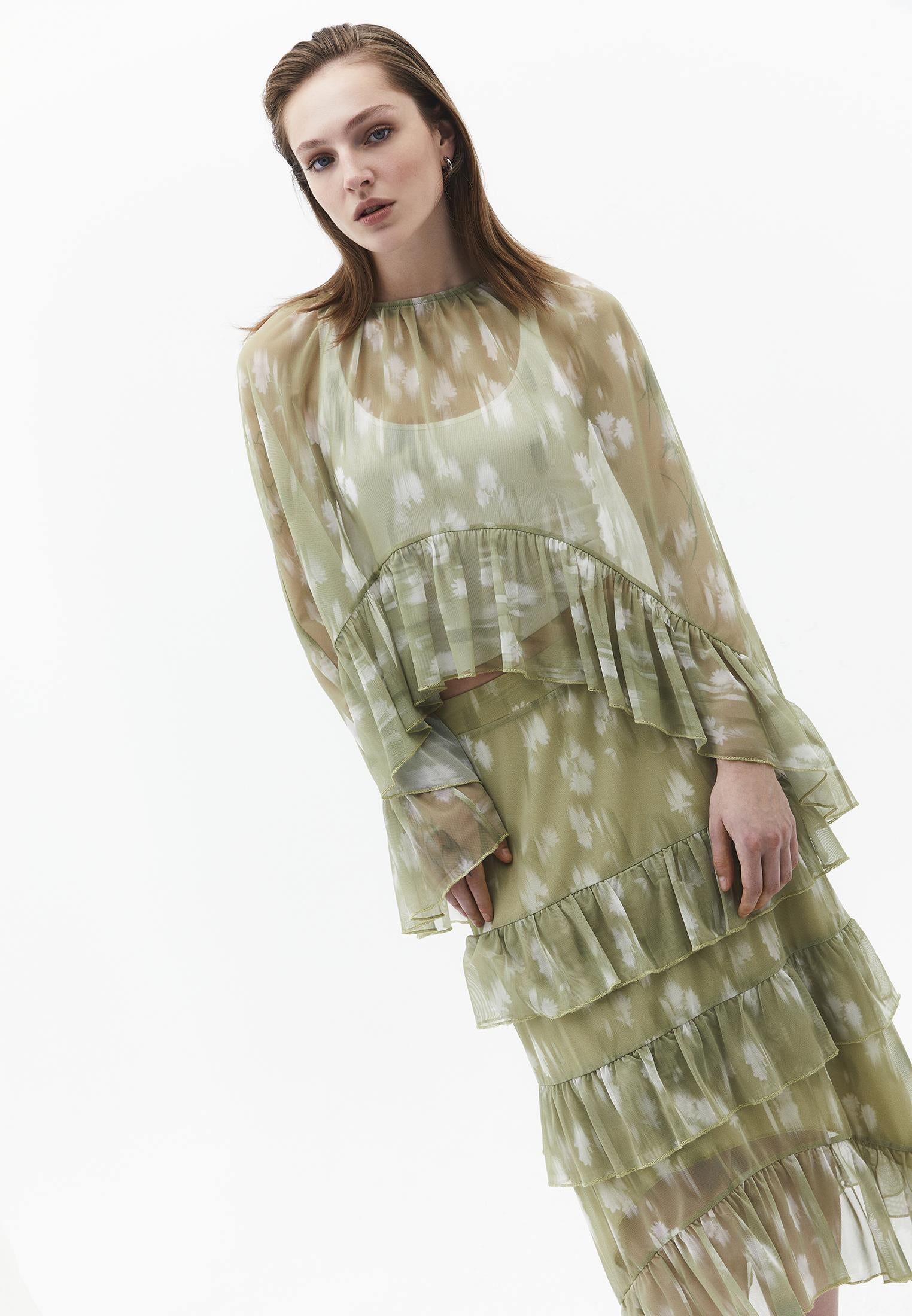 Kimono With Ruffle Details And Bateau Neck - FLOWER COMB
