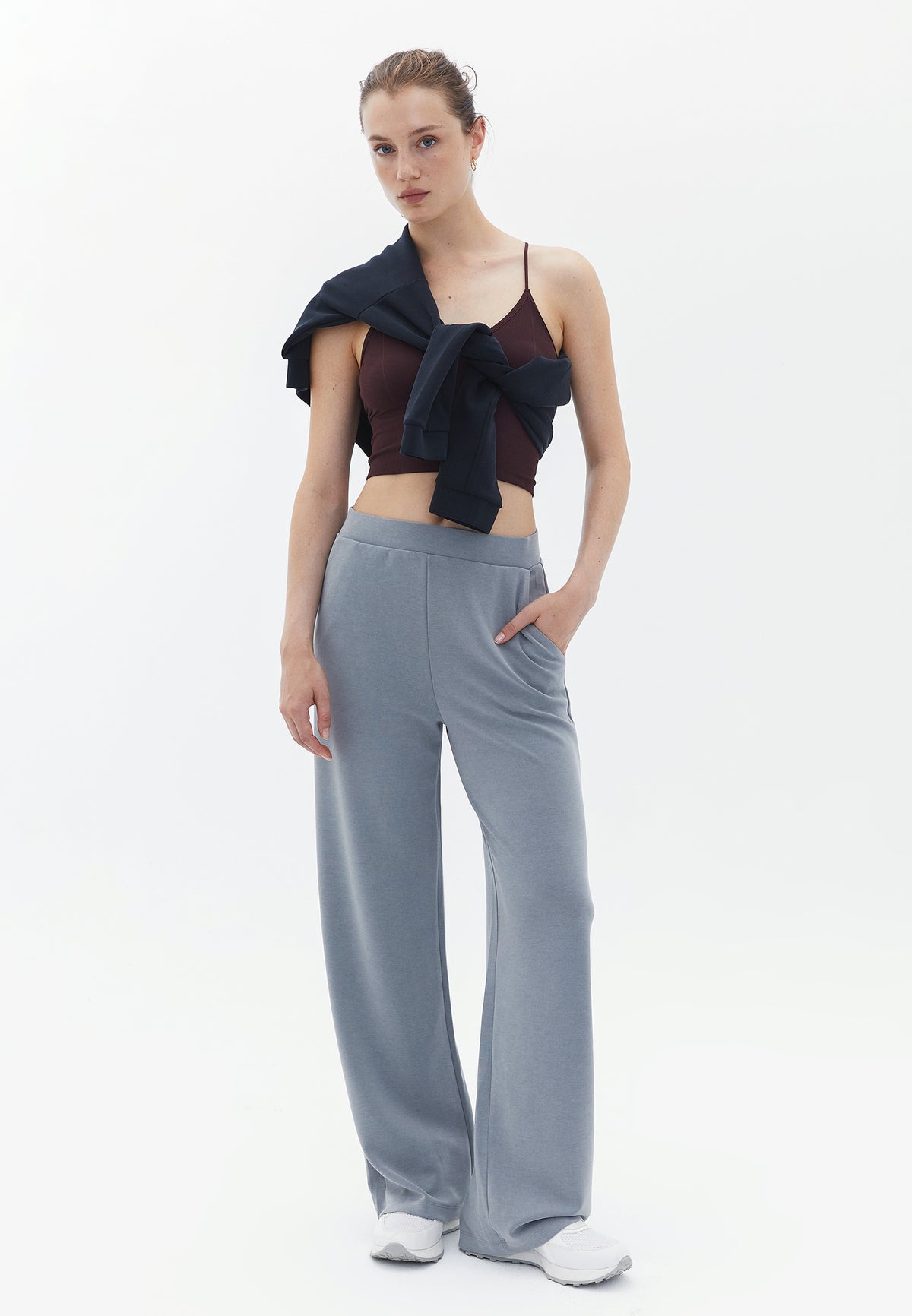Seamless Camisole With V Neck And Straps - FUDGE