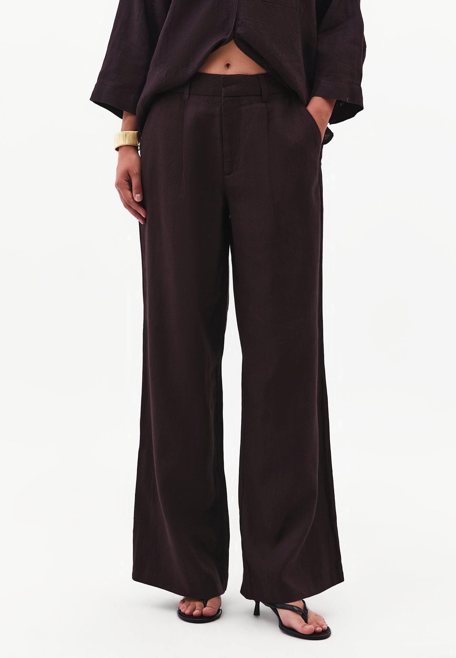 Pleated Detail Regular Waist Wide Leg Pants - GANACHE